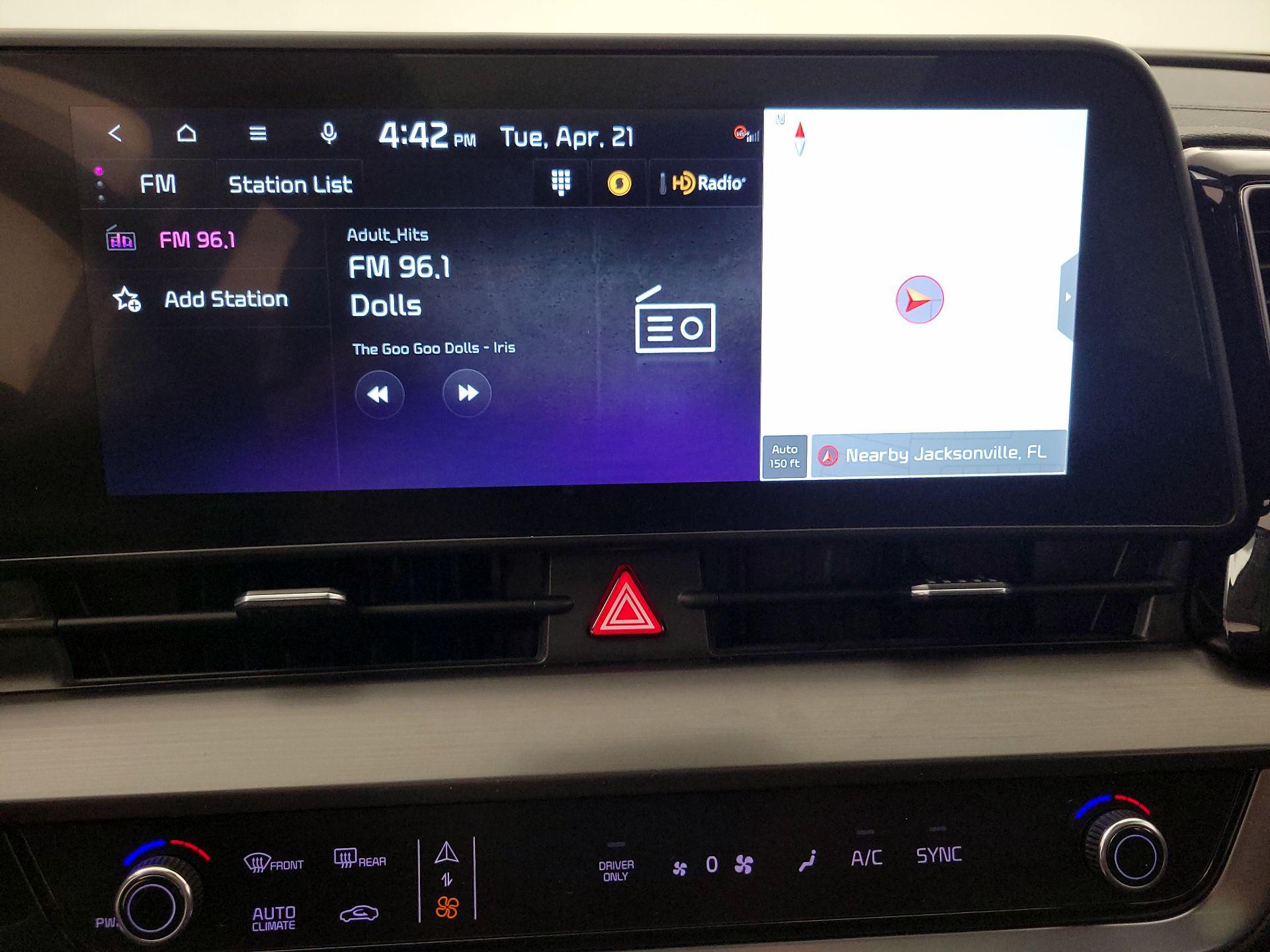 Thumbnail: 2024 Kia Sportage - 16