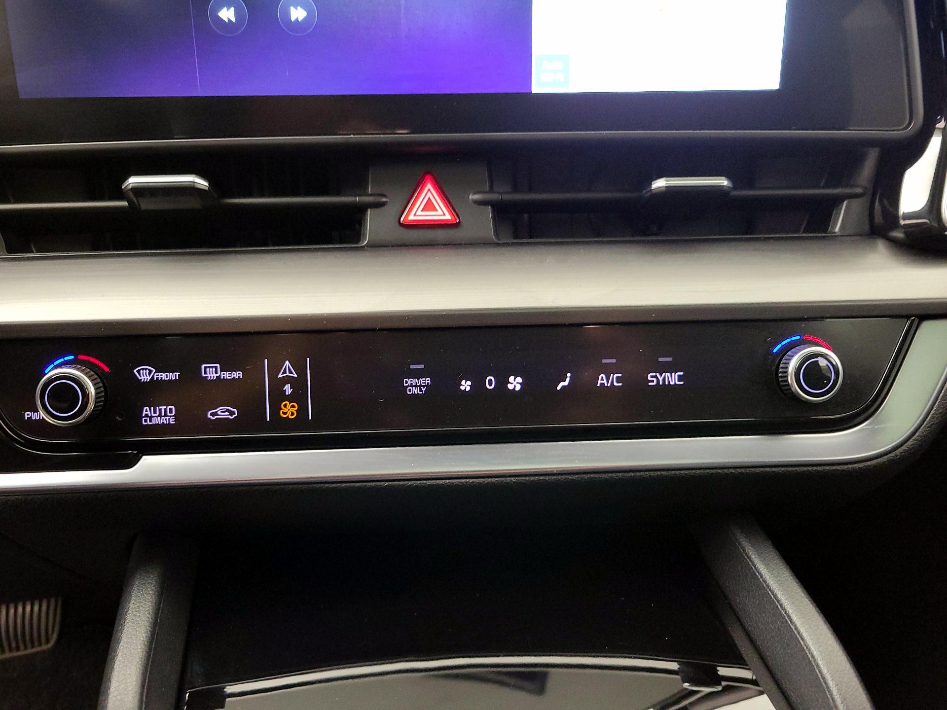 Thumbnail: 2024 Kia Sportage - 17