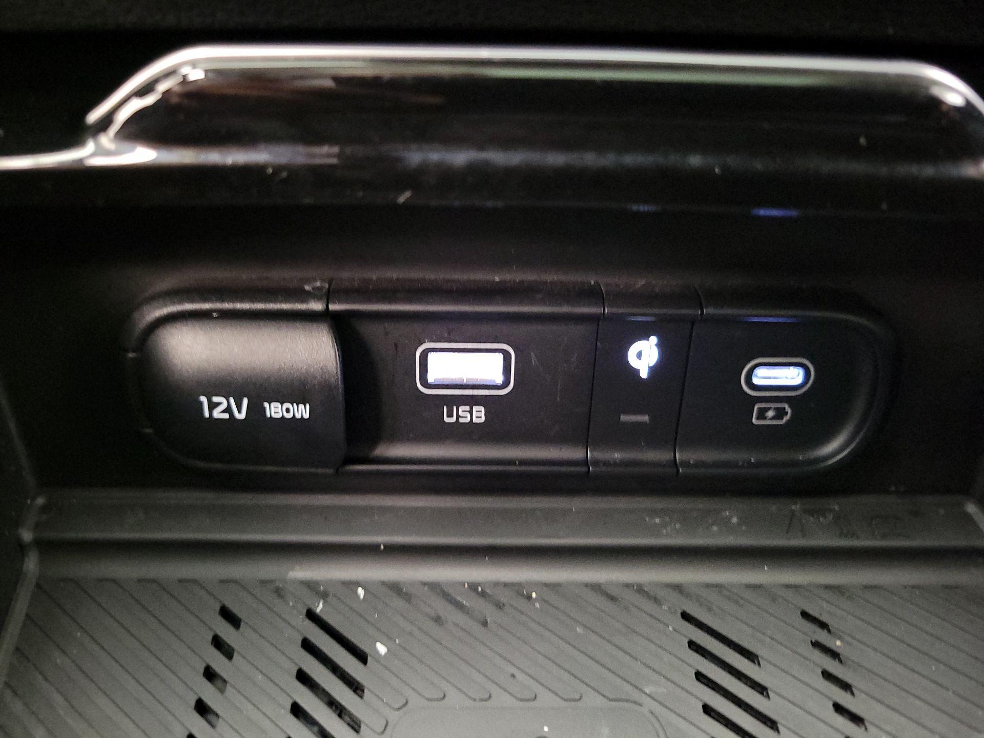 Thumbnail: 2024 Kia Sportage - 19