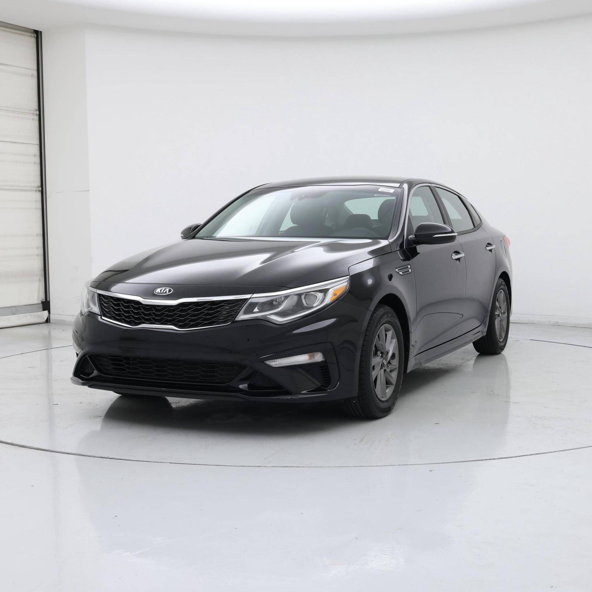 Thumbnail: 2020 Kia Optima - 4