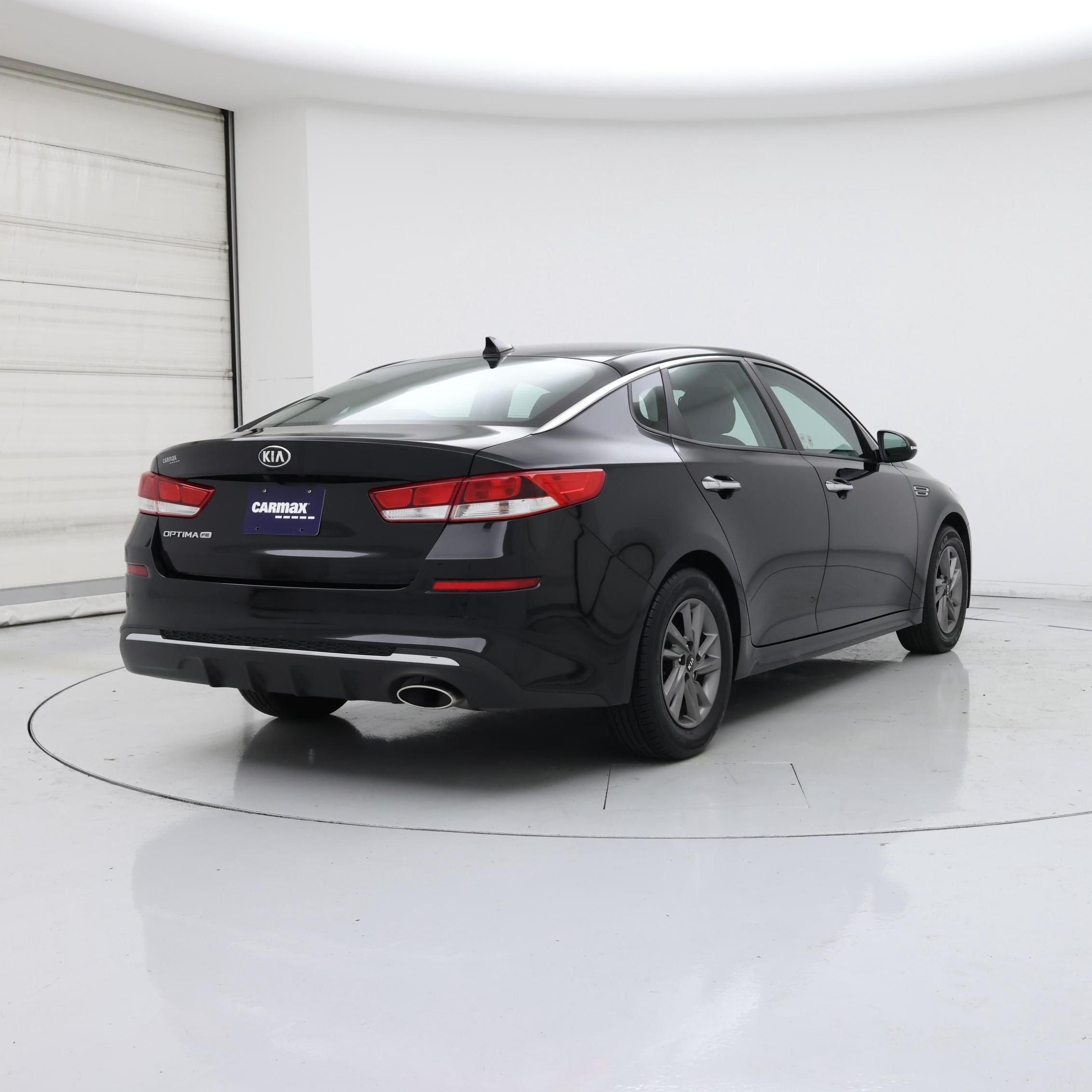 Thumbnail: 2020 Kia Optima - 8