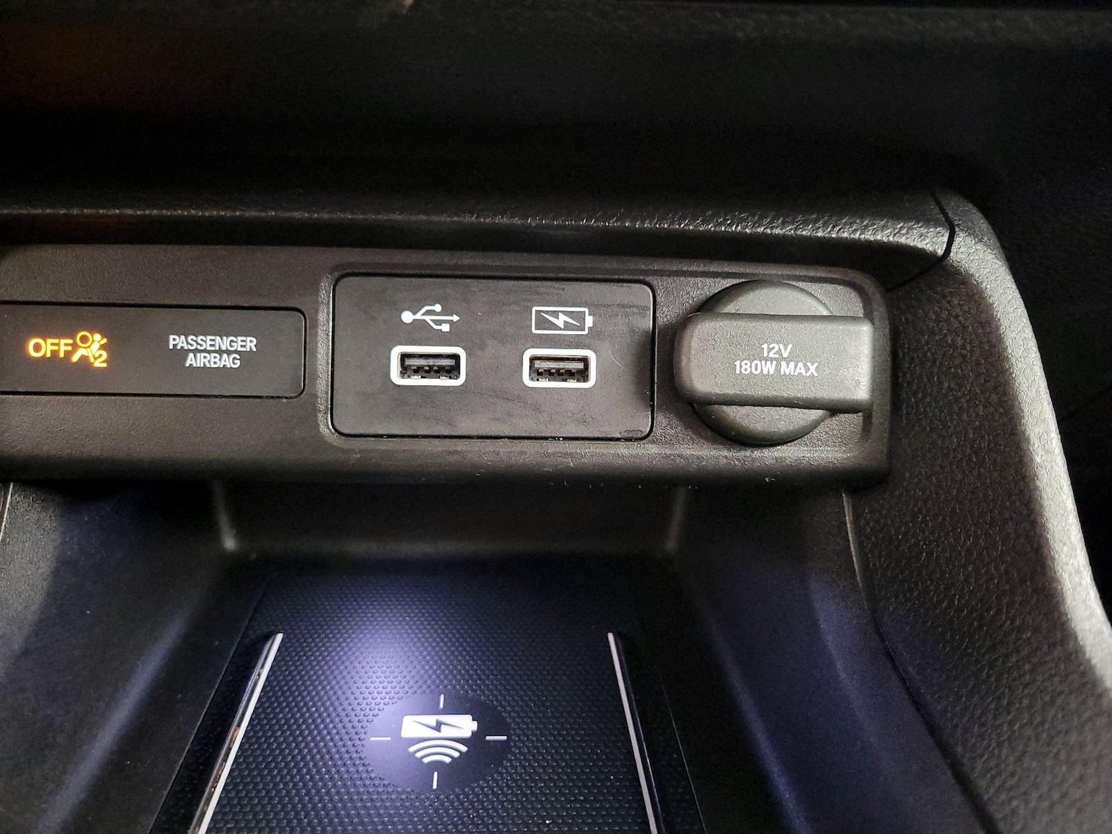 2022 Honda Civic Hatchback Sport Touring - Photo 20