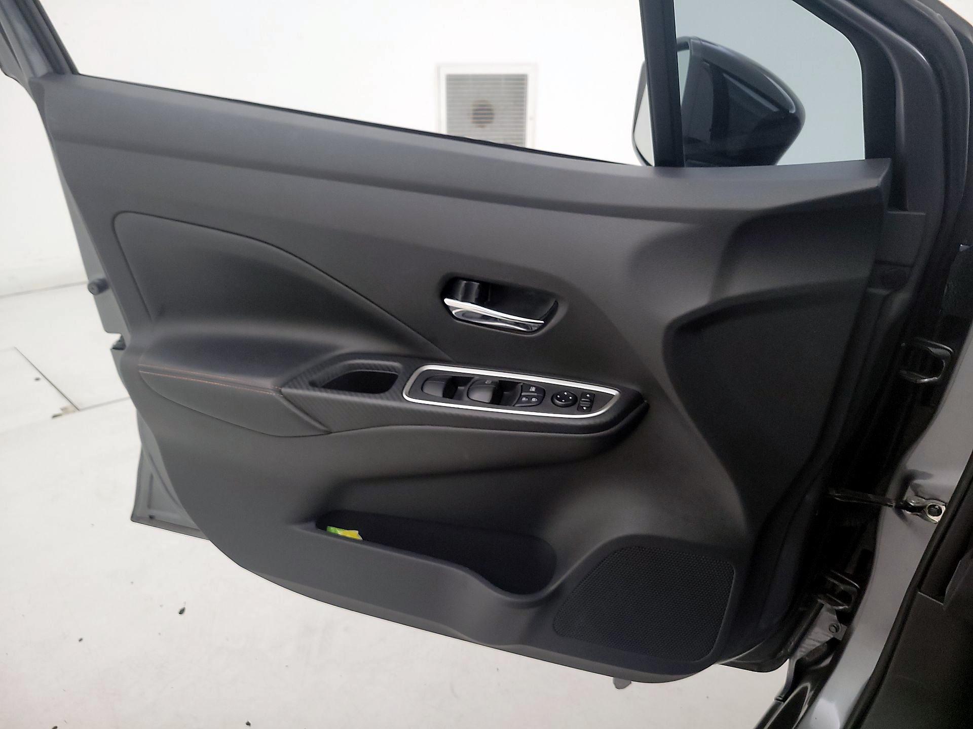 Thumbnail: 2020 Nissan Versa - 12