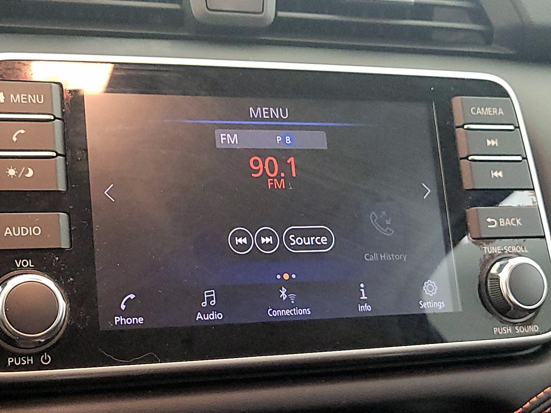 Thumbnail: 2020 Nissan Versa - 14