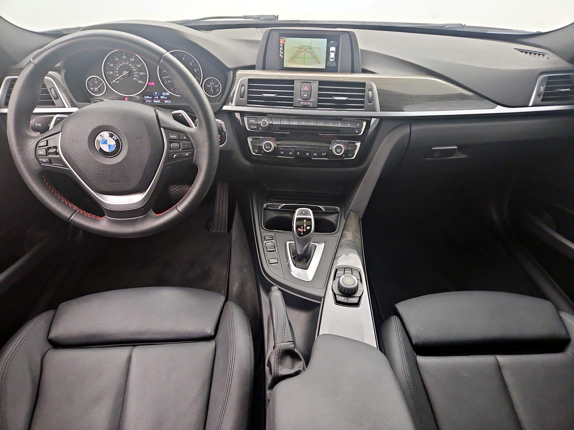 Thumbnail: 2017 BMW 3 Series - 9