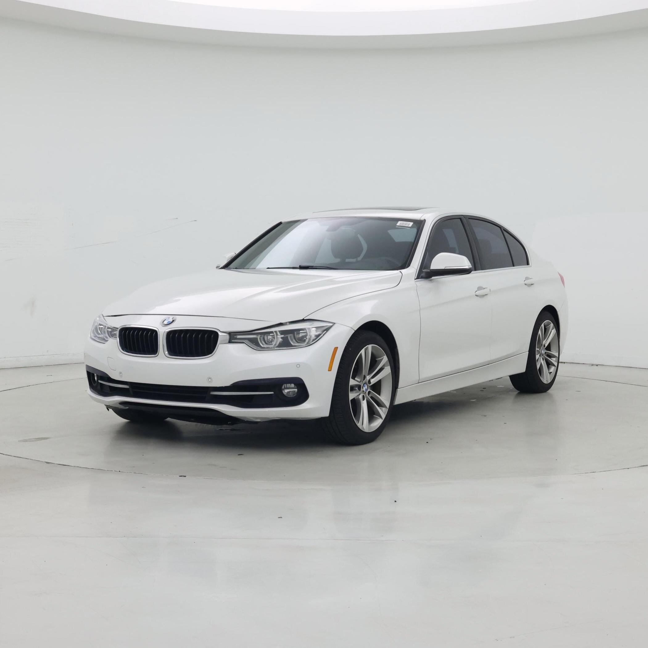 Thumbnail: 2017 BMW 3 Series - 4