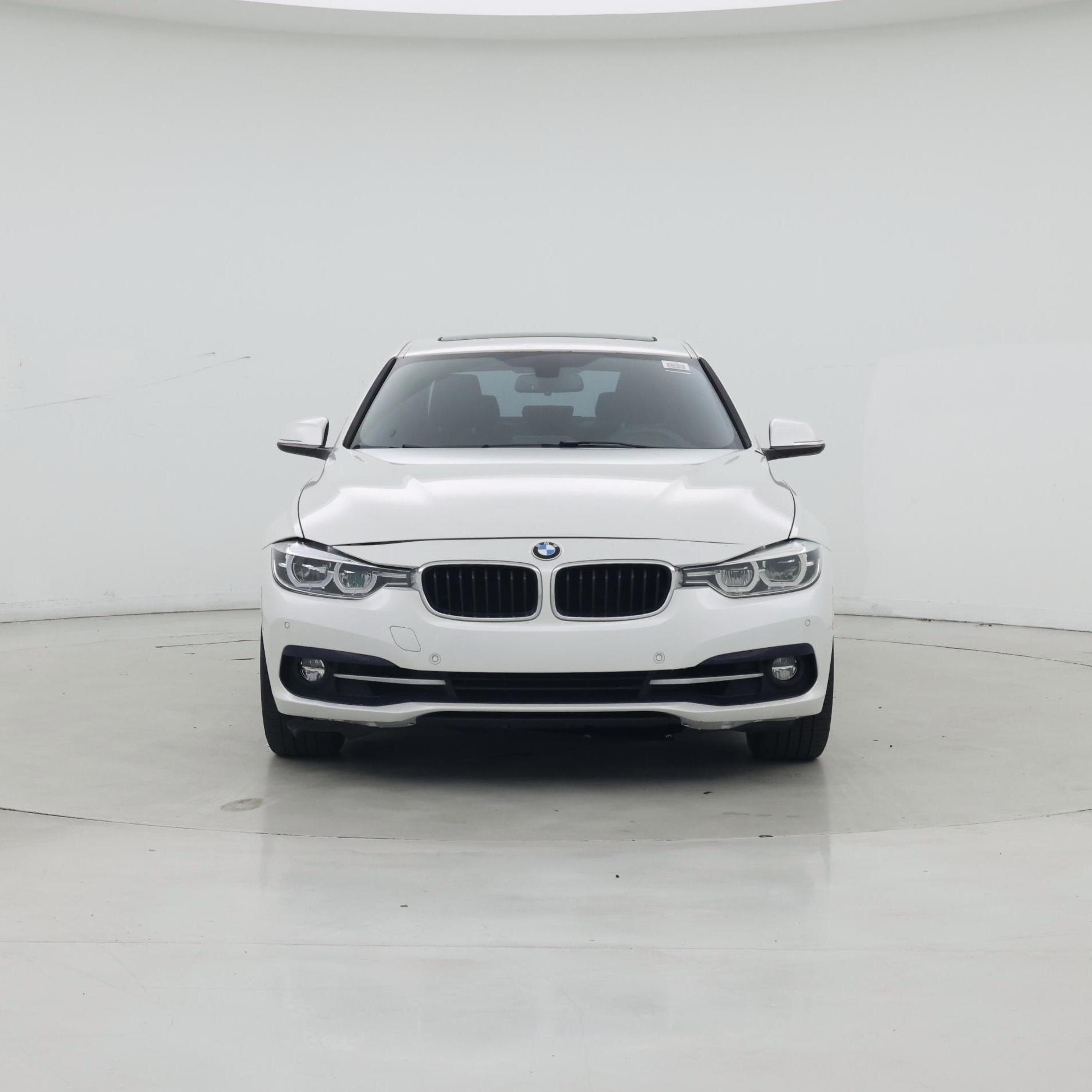 Thumbnail: 2017 BMW 3 Series - 5