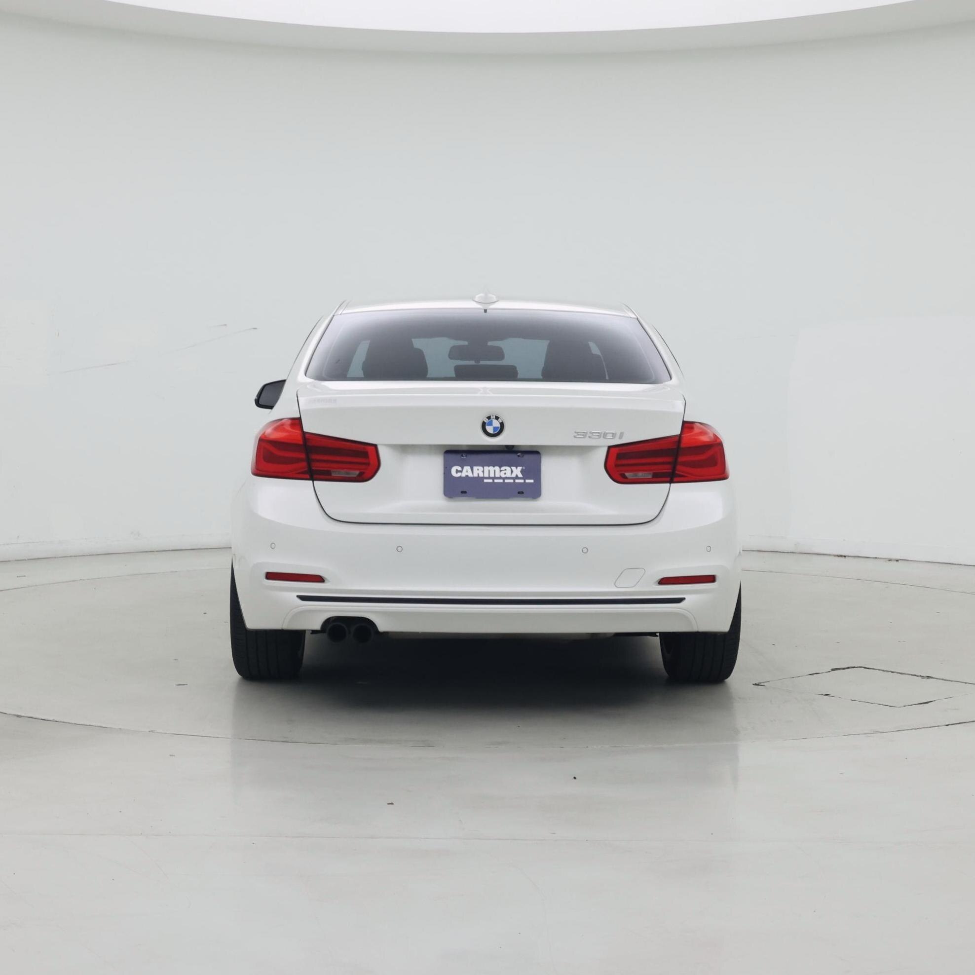 Thumbnail: 2017 BMW 3 Series - 6