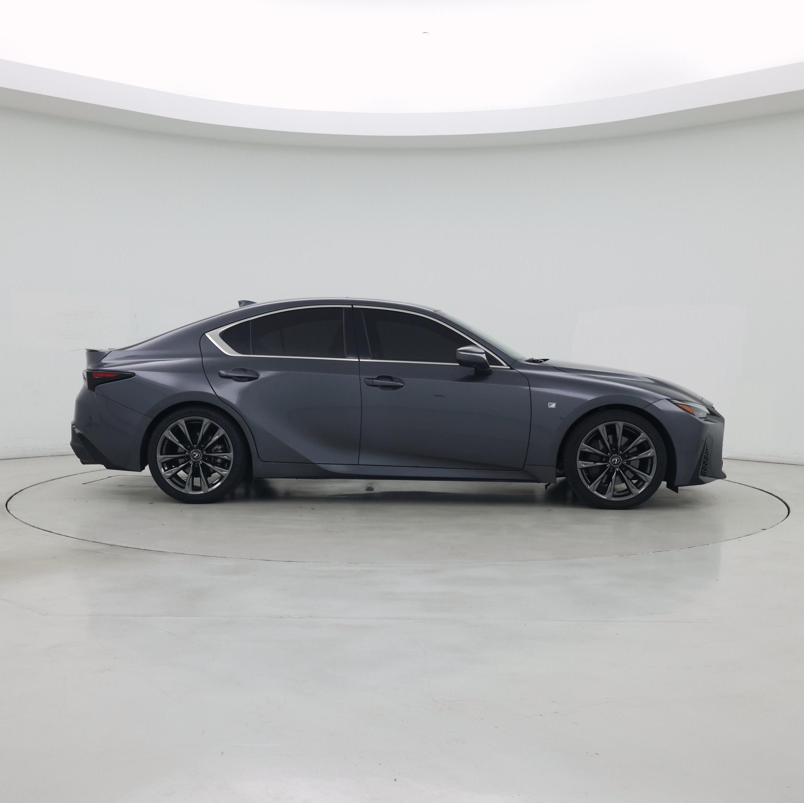 Thumbnail: 2024 Lexus IS - 7