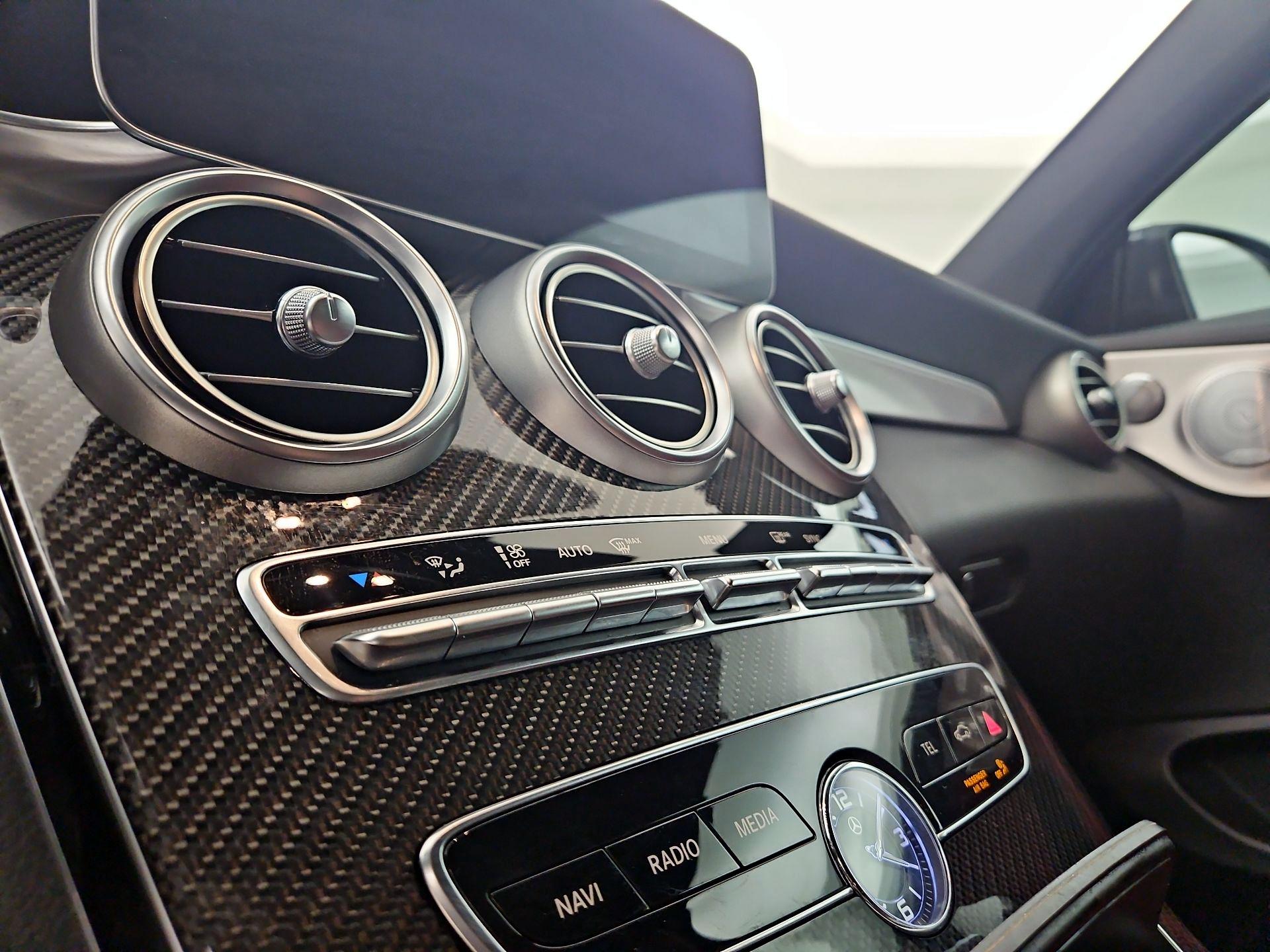 Thumbnail: 2021 Mercedes-Benz C-Class - 17
