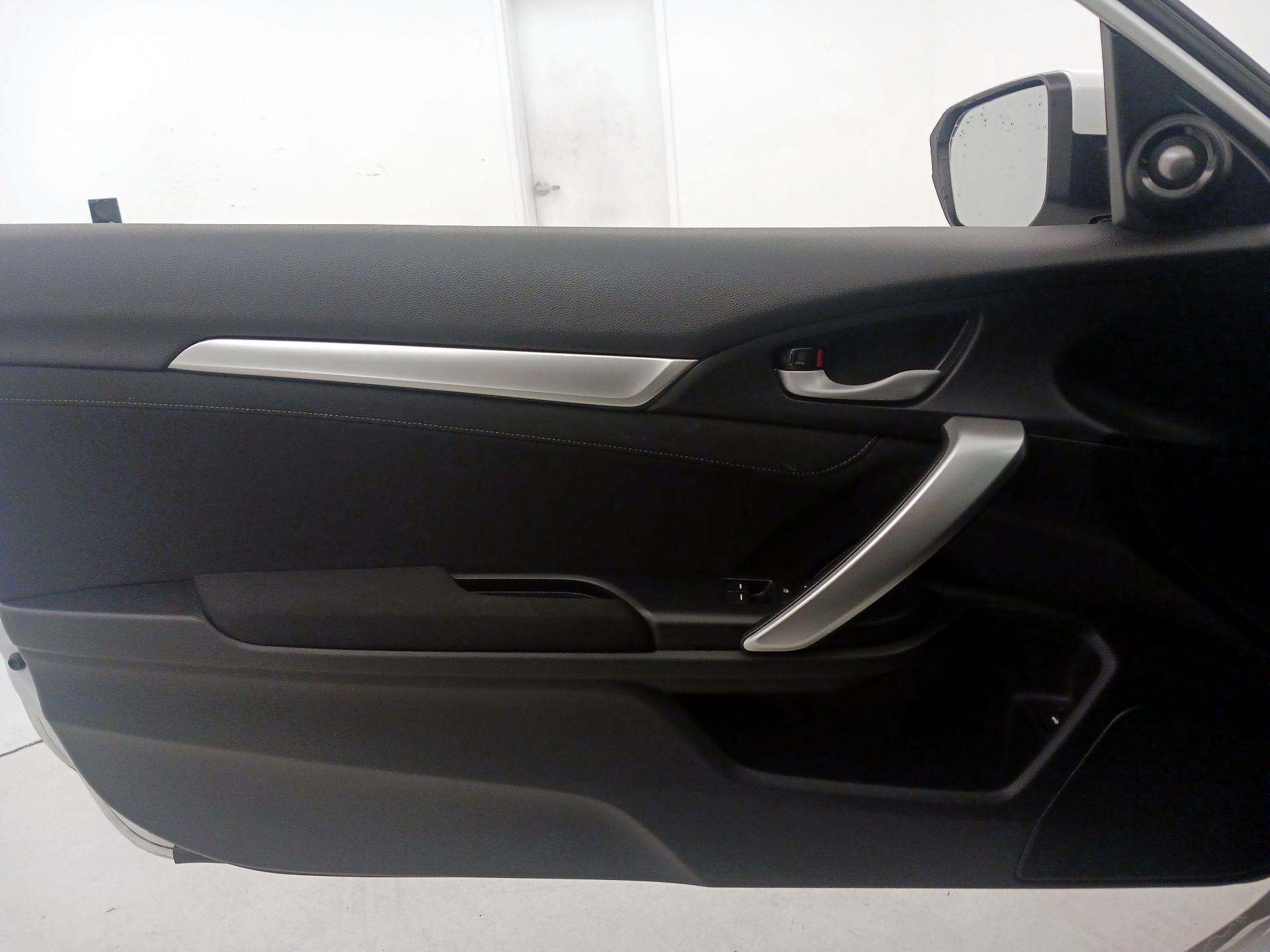 Thumbnail: 2020 Honda Civic - 12