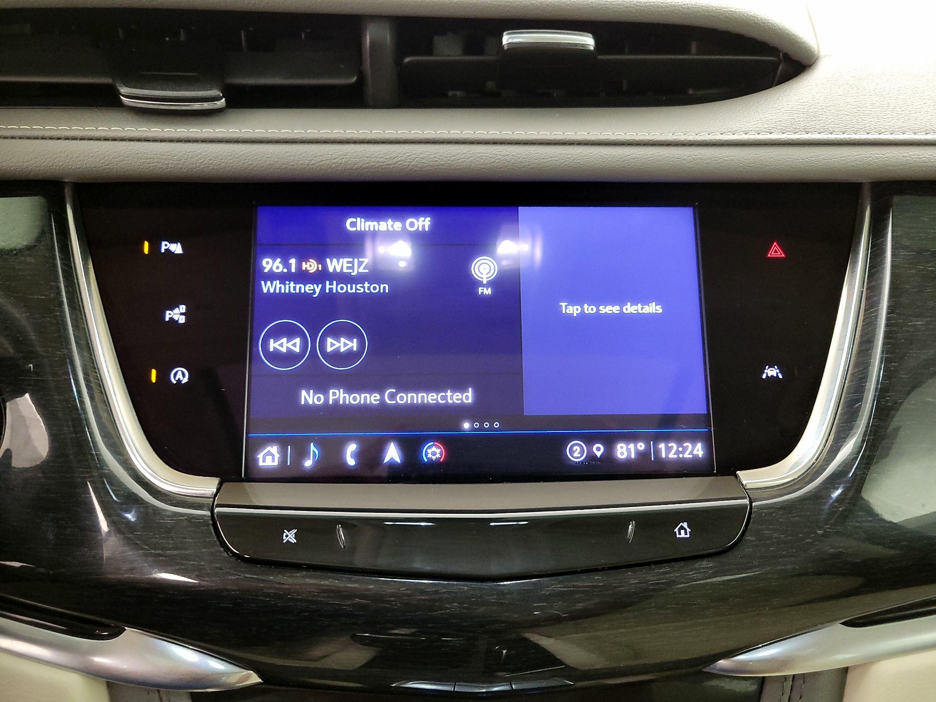Thumbnail: 2023 Cadillac XT6 - 16