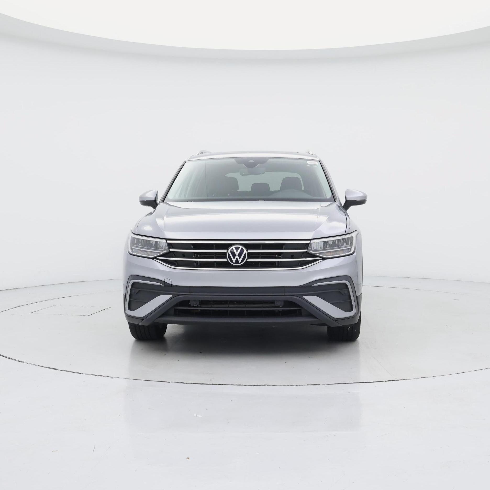 Thumbnail: 2023 Volkswagen Tiguan - 5