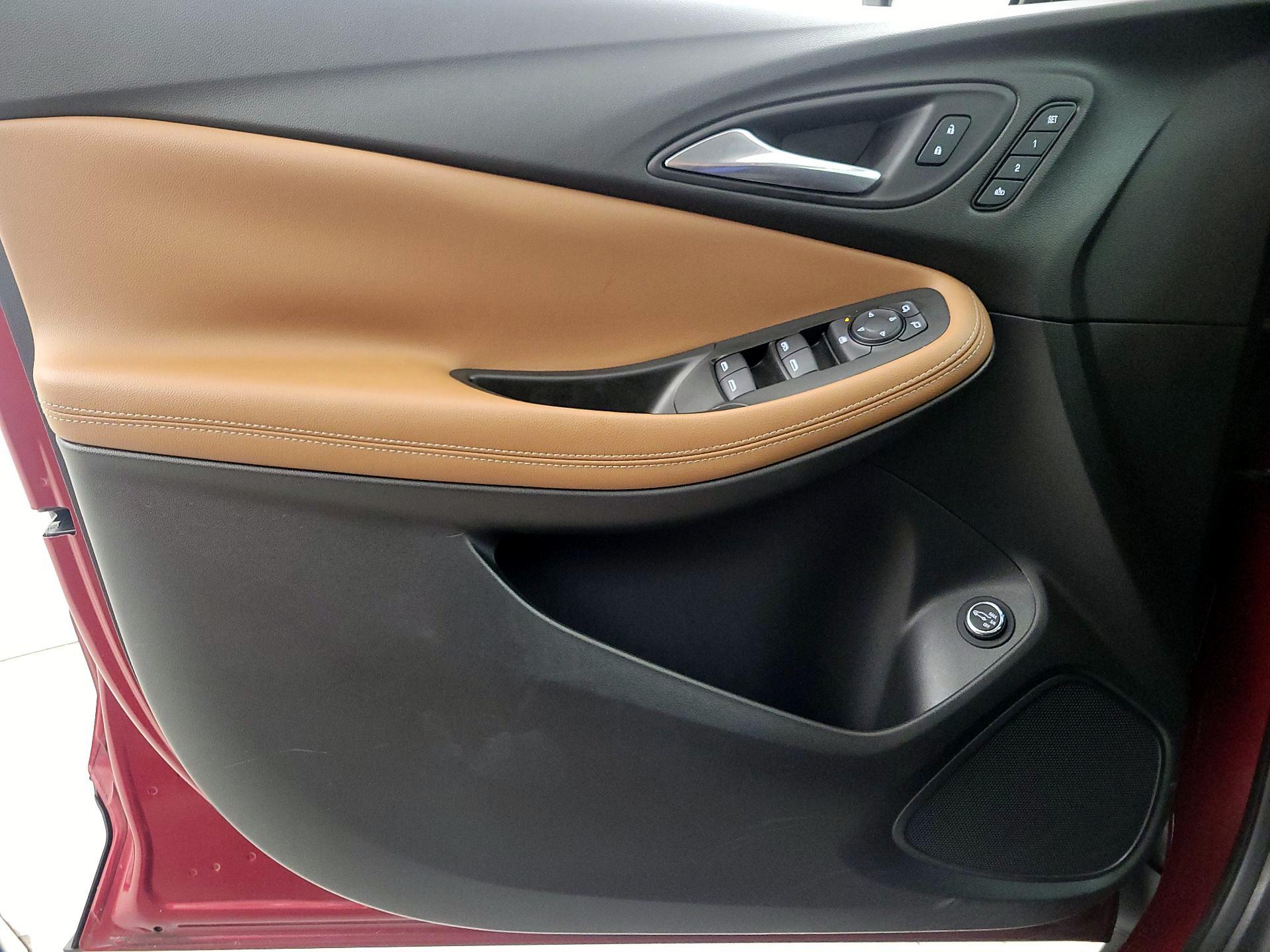 Thumbnail: 2021 Buick Encore GX - 12