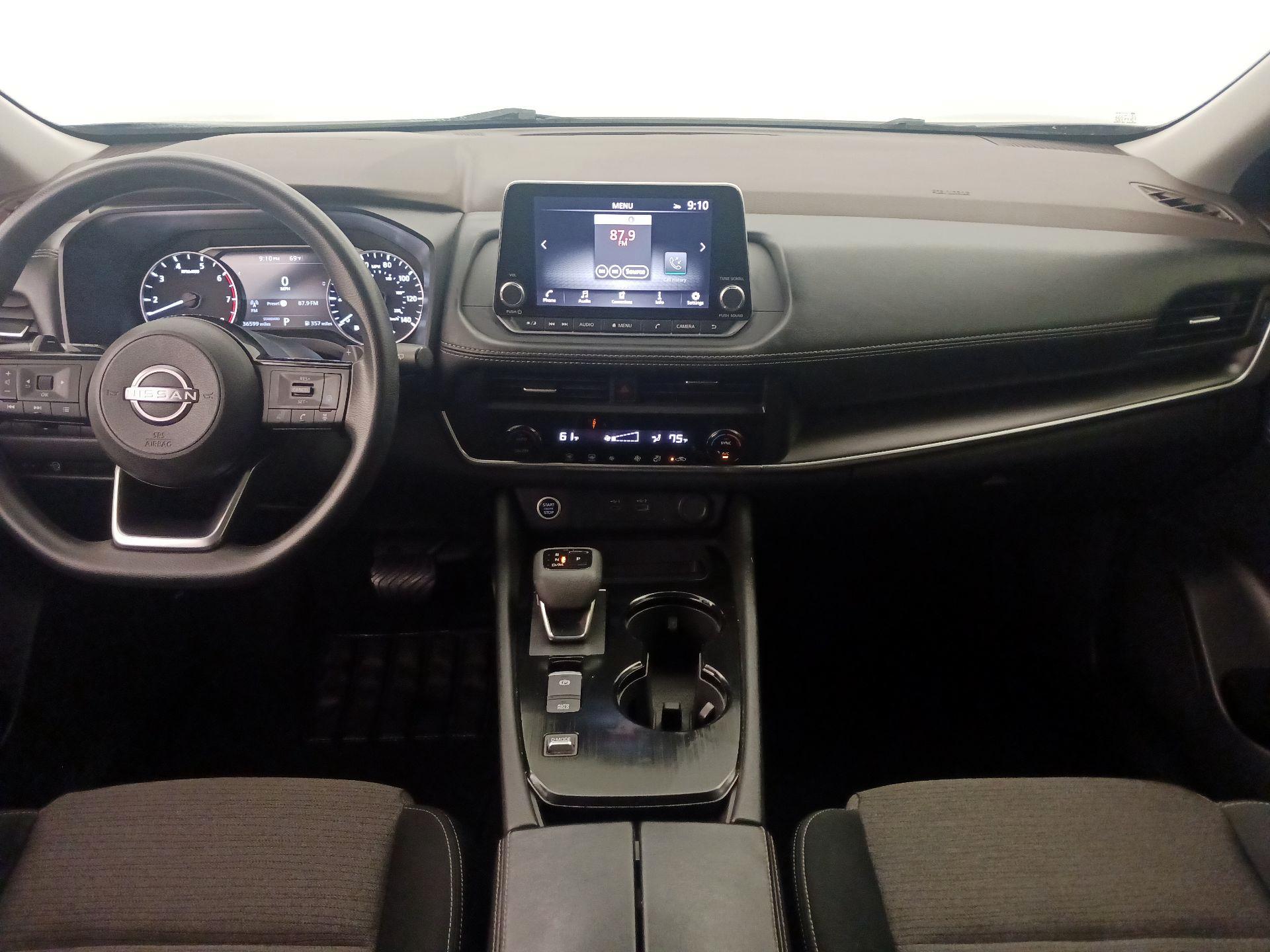 Thumbnail: 2023 Nissan Rogue - 9