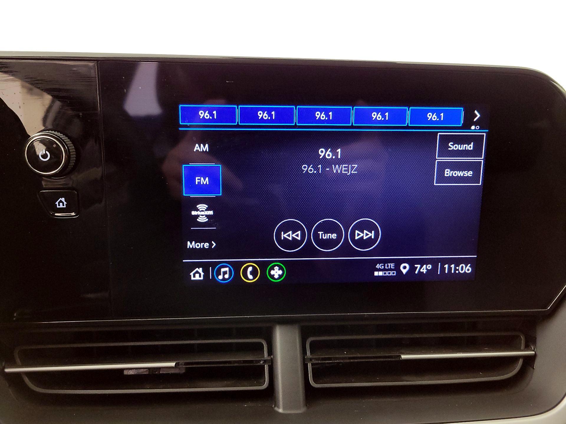 Thumbnail: 2024 Chevrolet Trax - 15