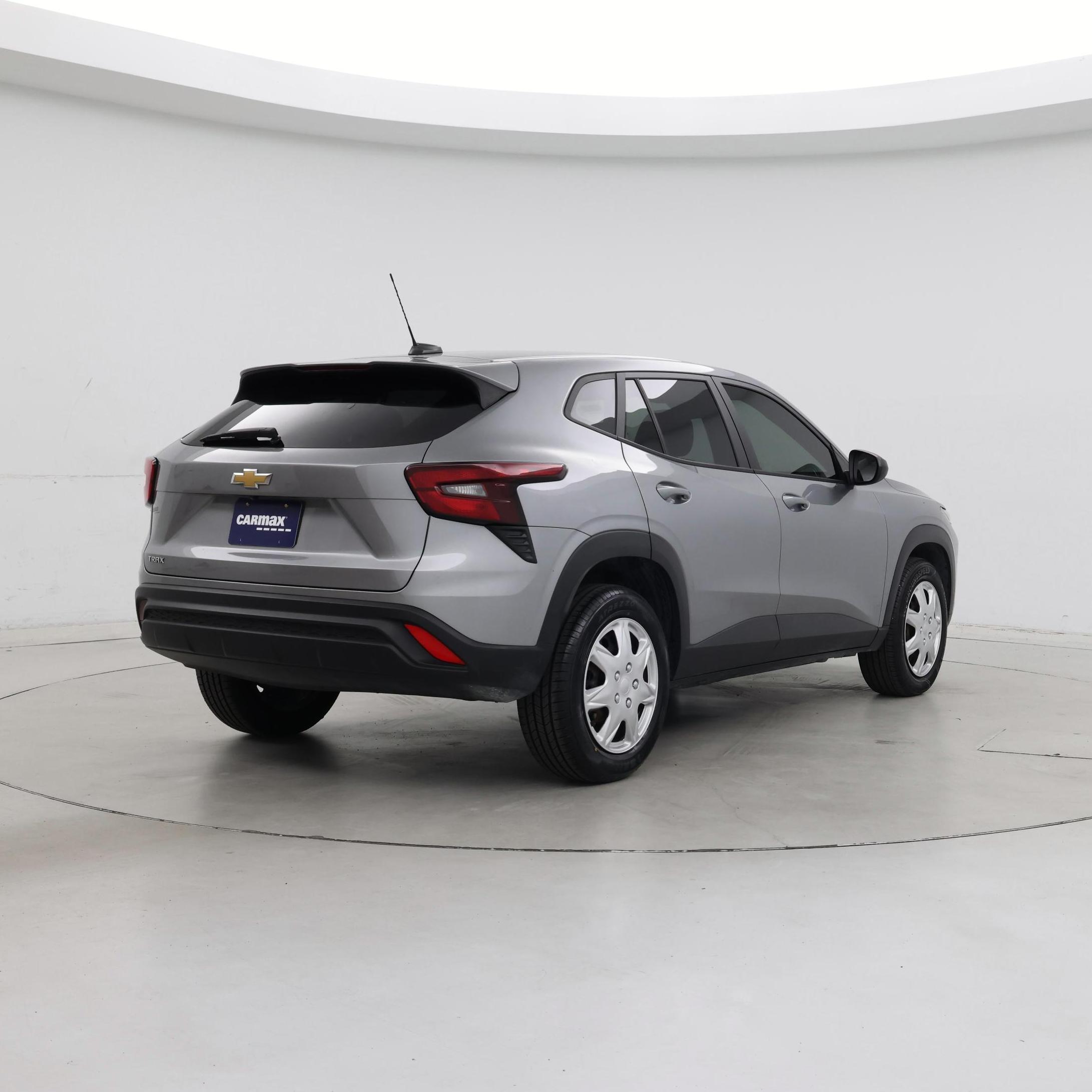 Thumbnail: 2024 Chevrolet Trax - 8
