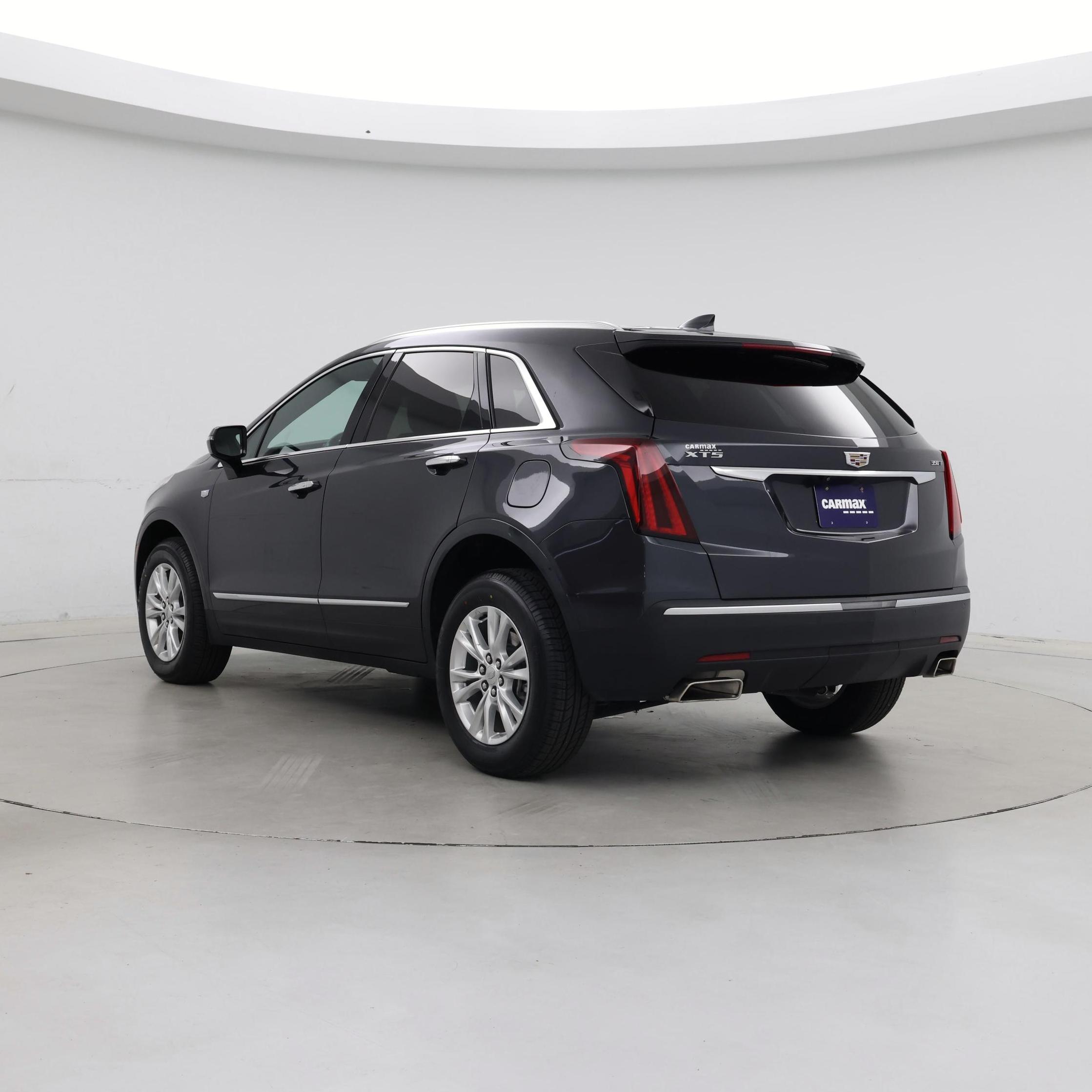 Thumbnail: 2023 Cadillac XT5 - 2