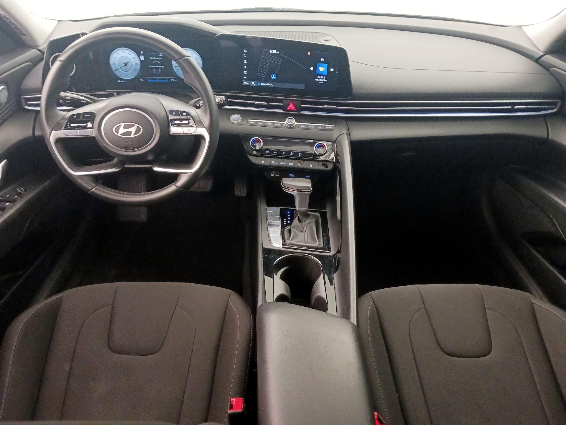 Thumbnail: 2024 Hyundai Elantra - 9