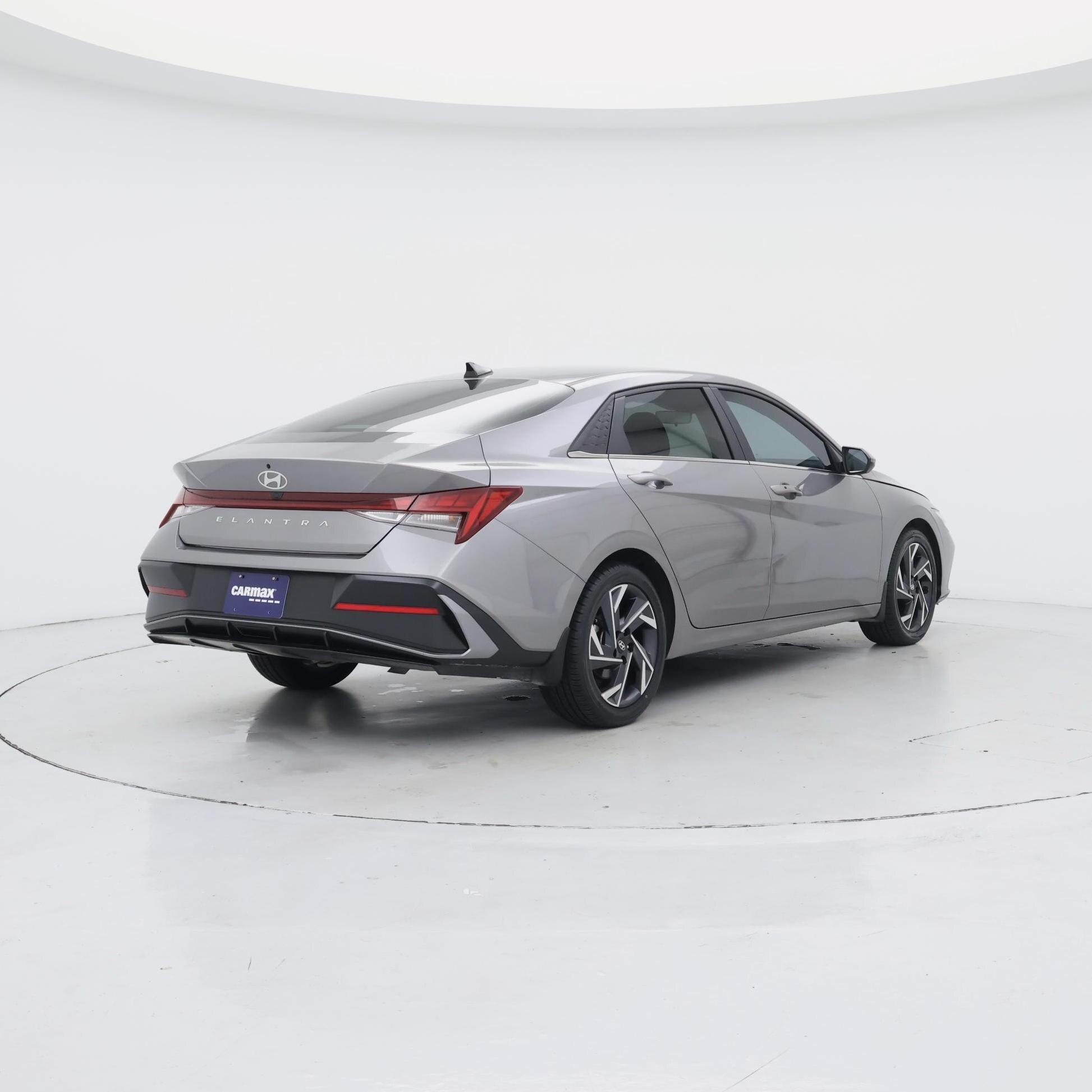 Thumbnail: 2024 Hyundai Elantra - 8