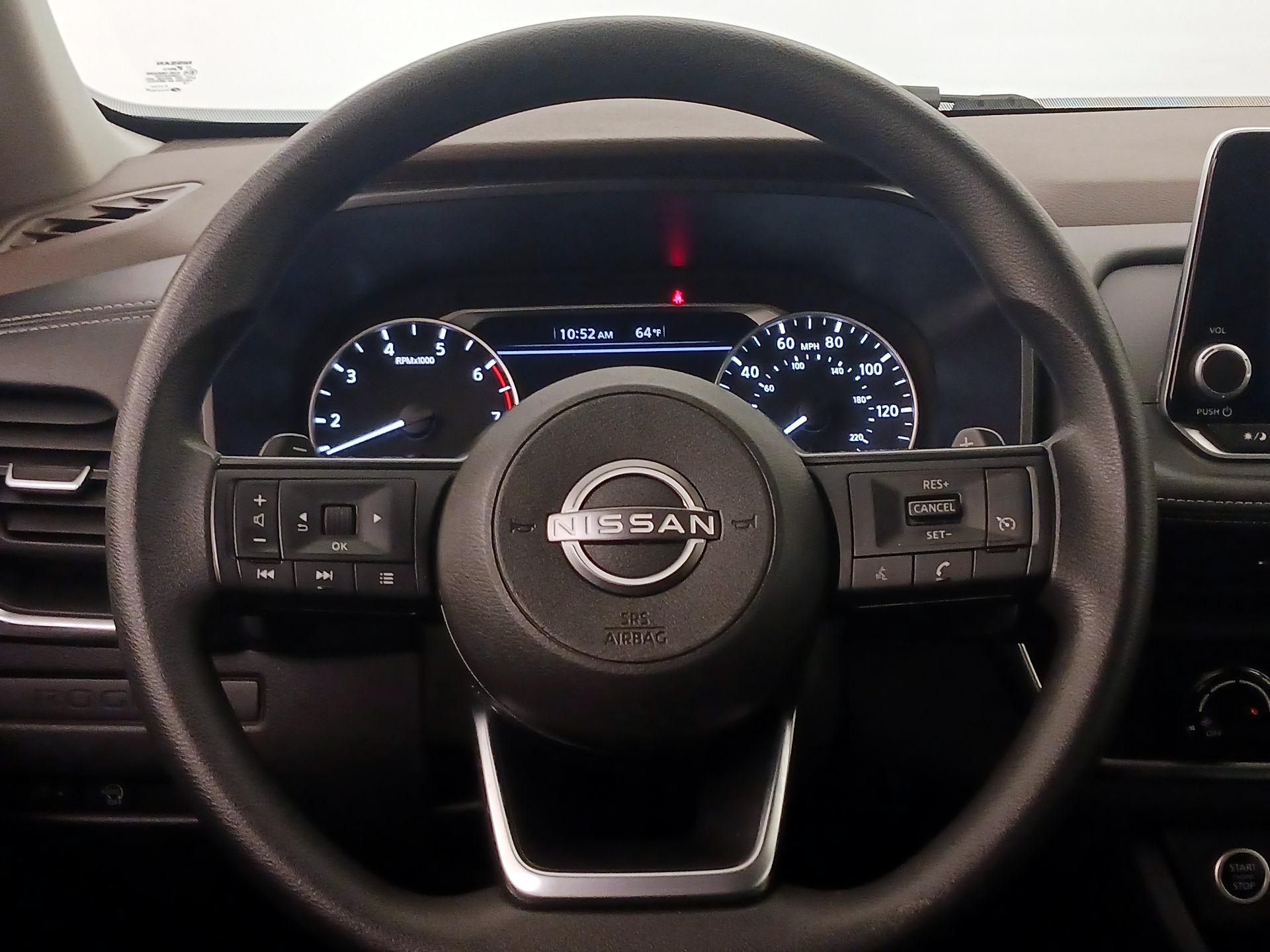 Thumbnail: 2023 Nissan Rogue - 10