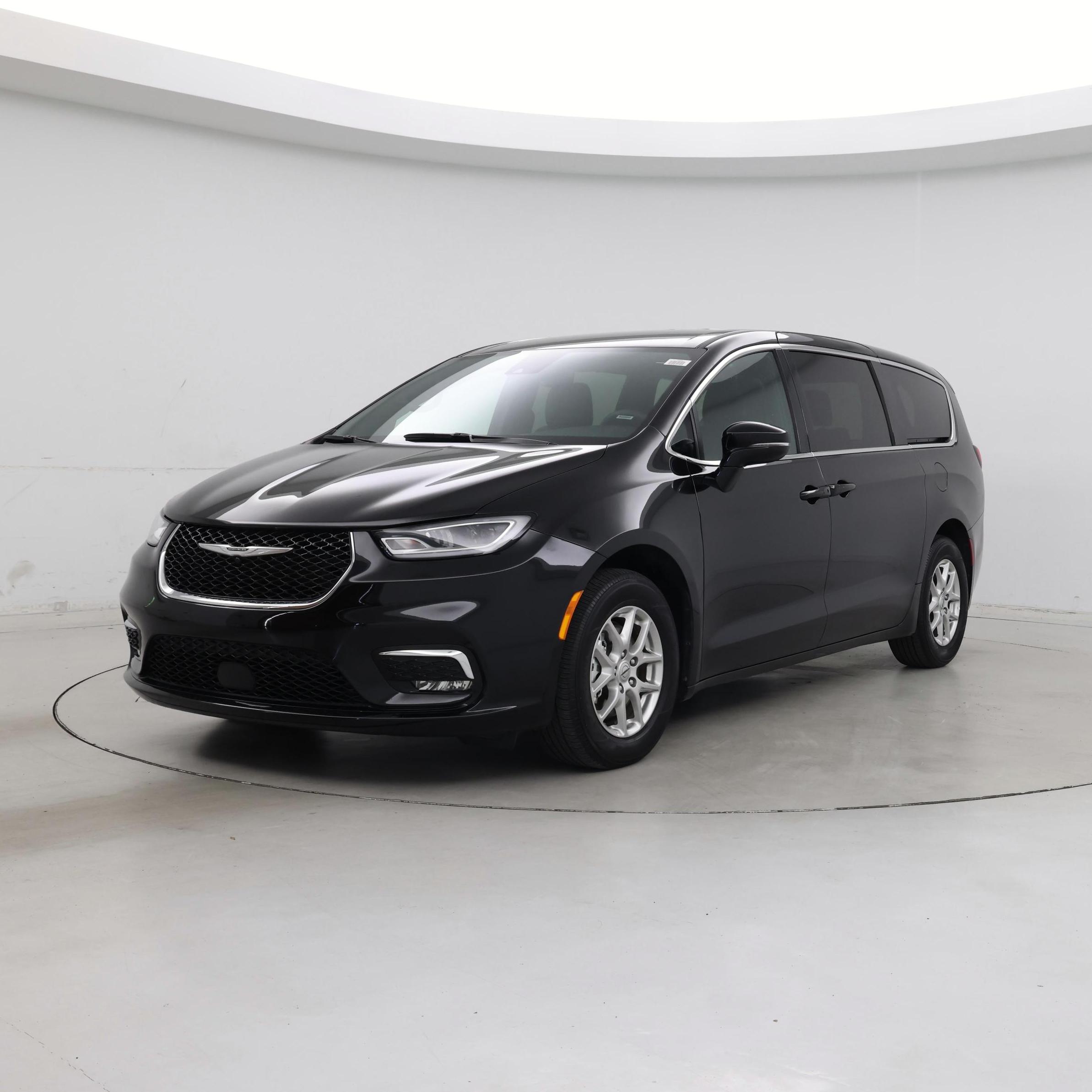 Thumbnail: 2025 Chrysler Pacifica - 4