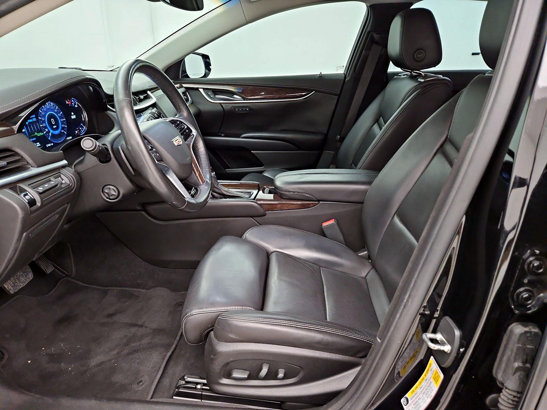 Thumbnail: 2016 Cadillac XTS - 11