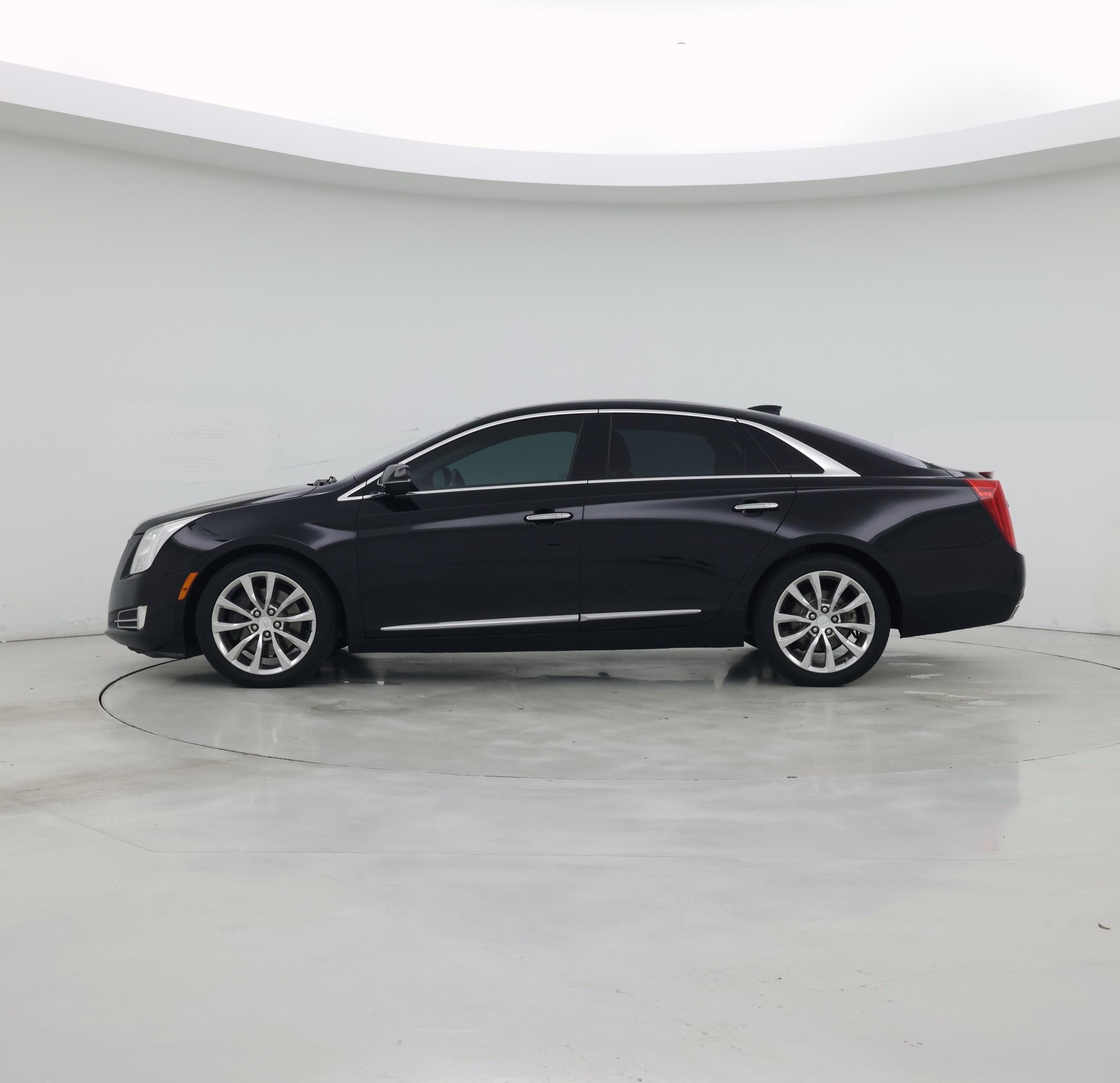 Thumbnail: 2016 Cadillac XTS - 3