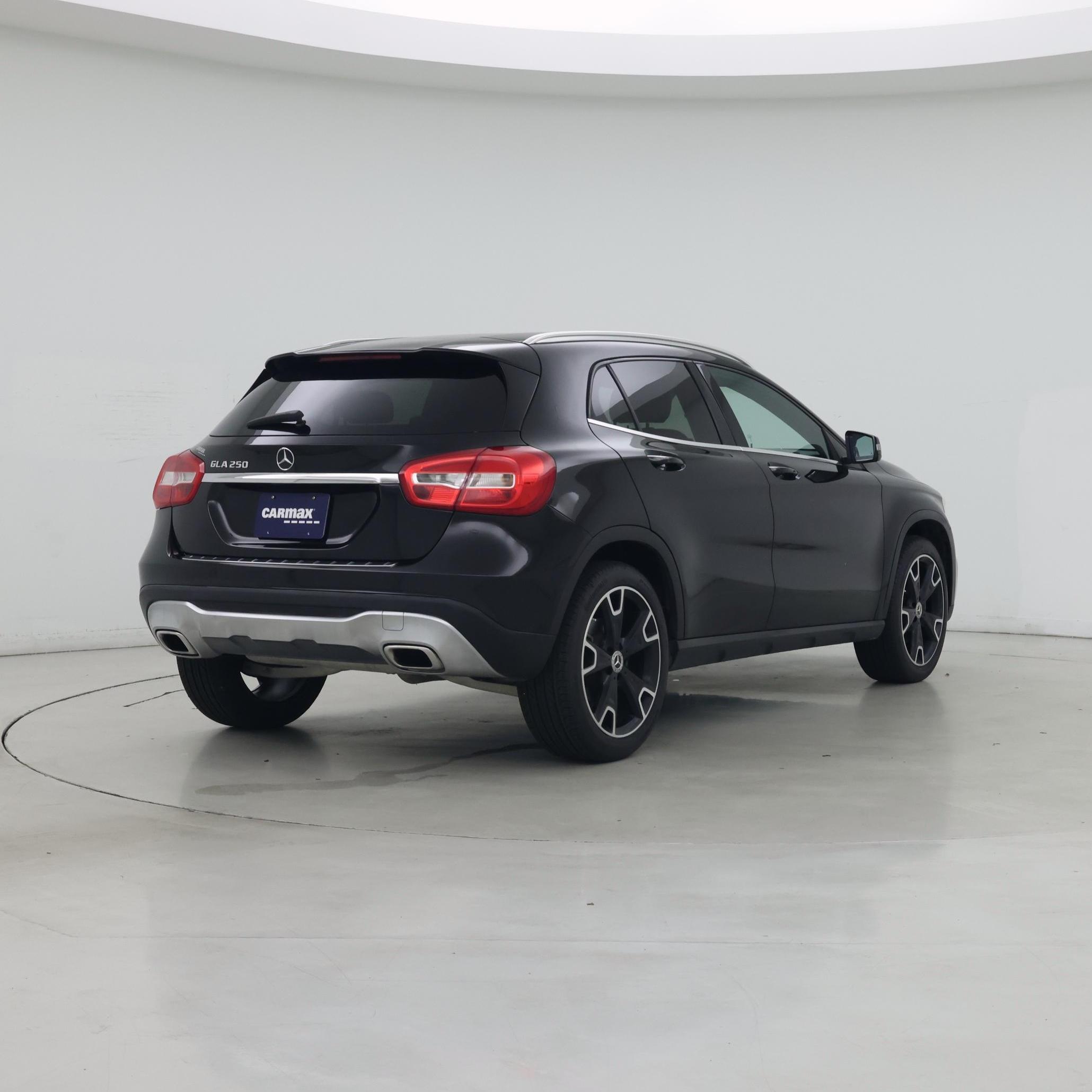 Thumbnail: 2020 Mercedes-Benz GLA - 8
