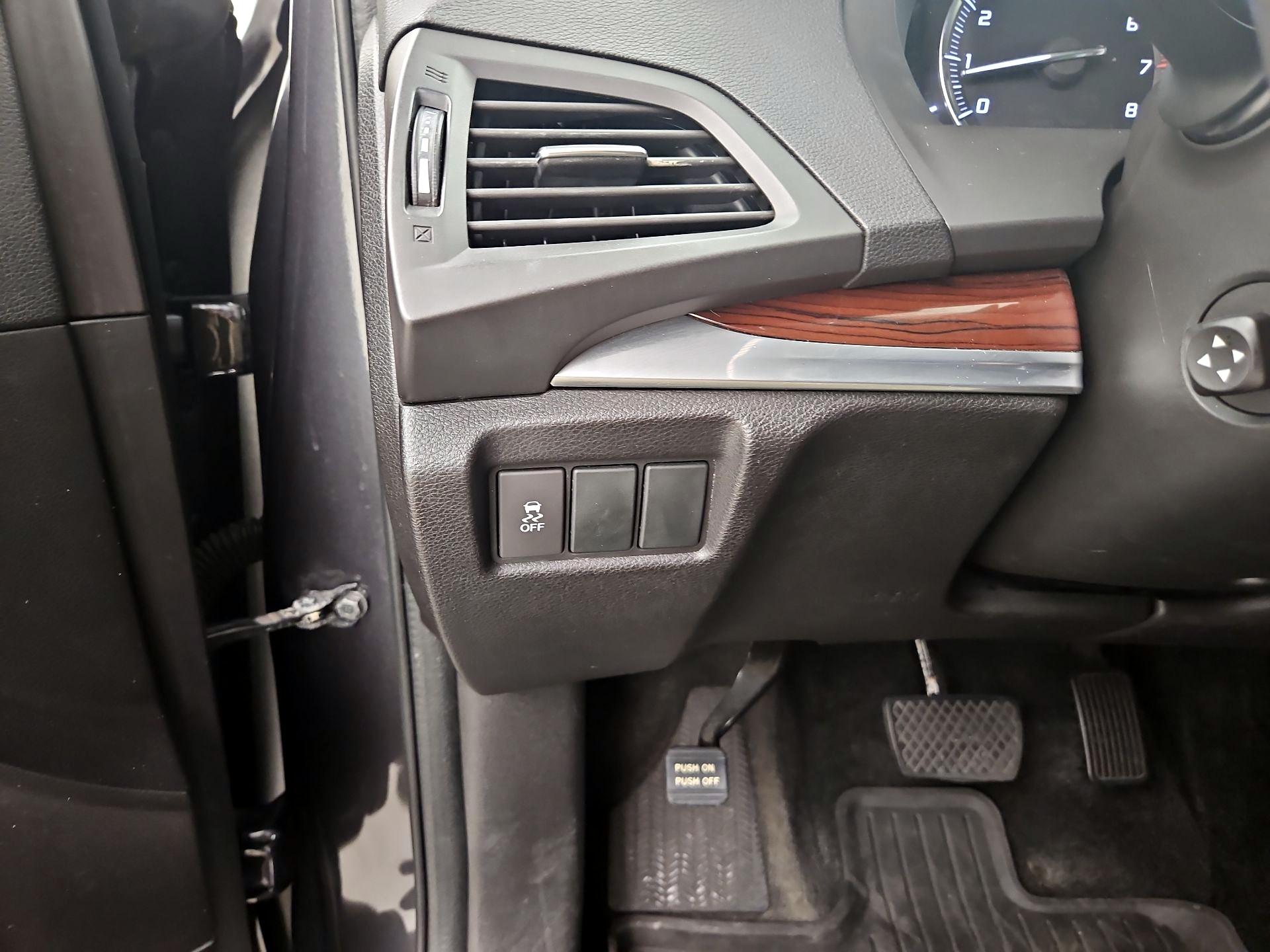 Thumbnail: 2015 Acura MDX - 13