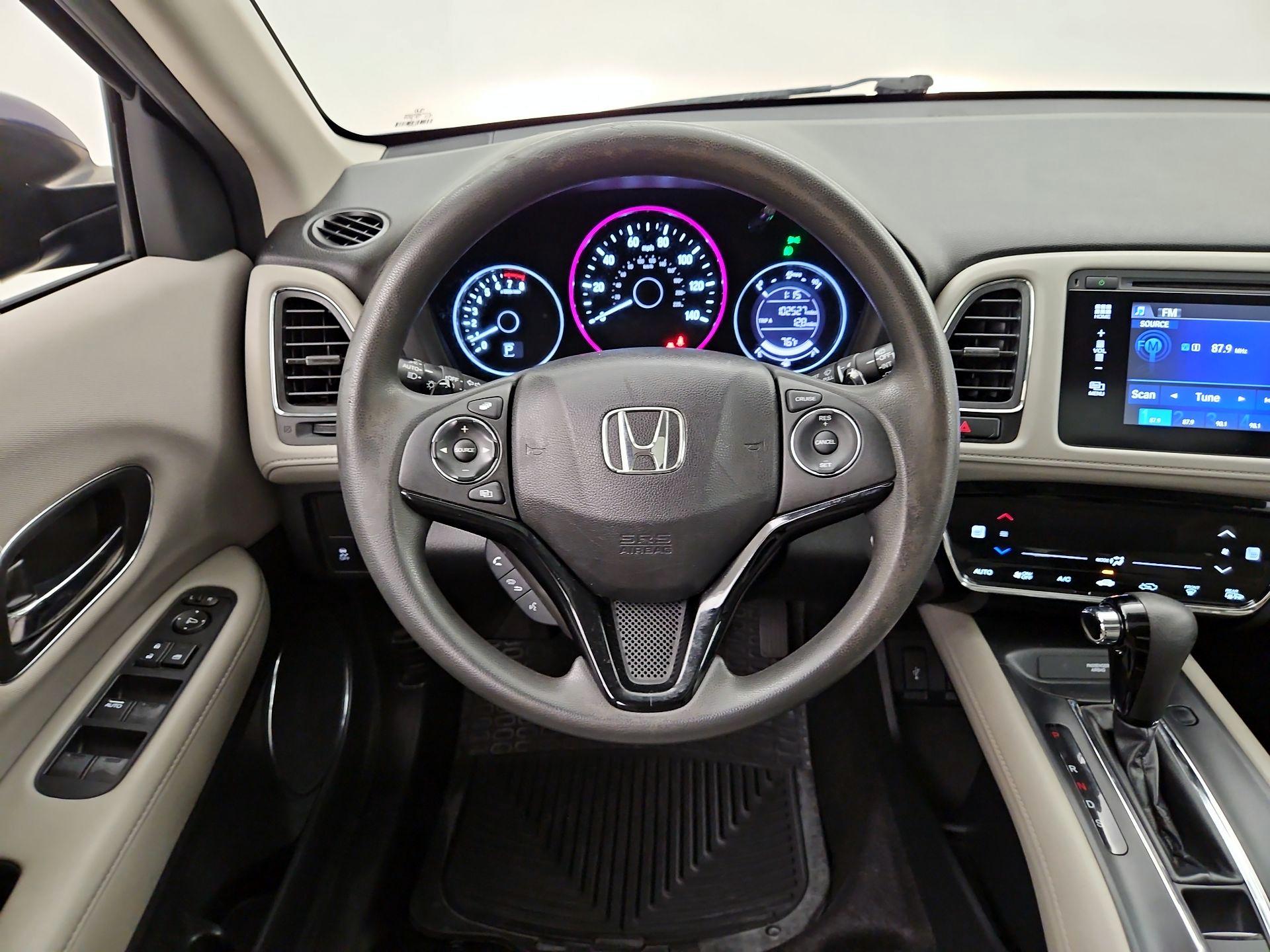 Thumbnail: 2016 Honda HR-V - 10