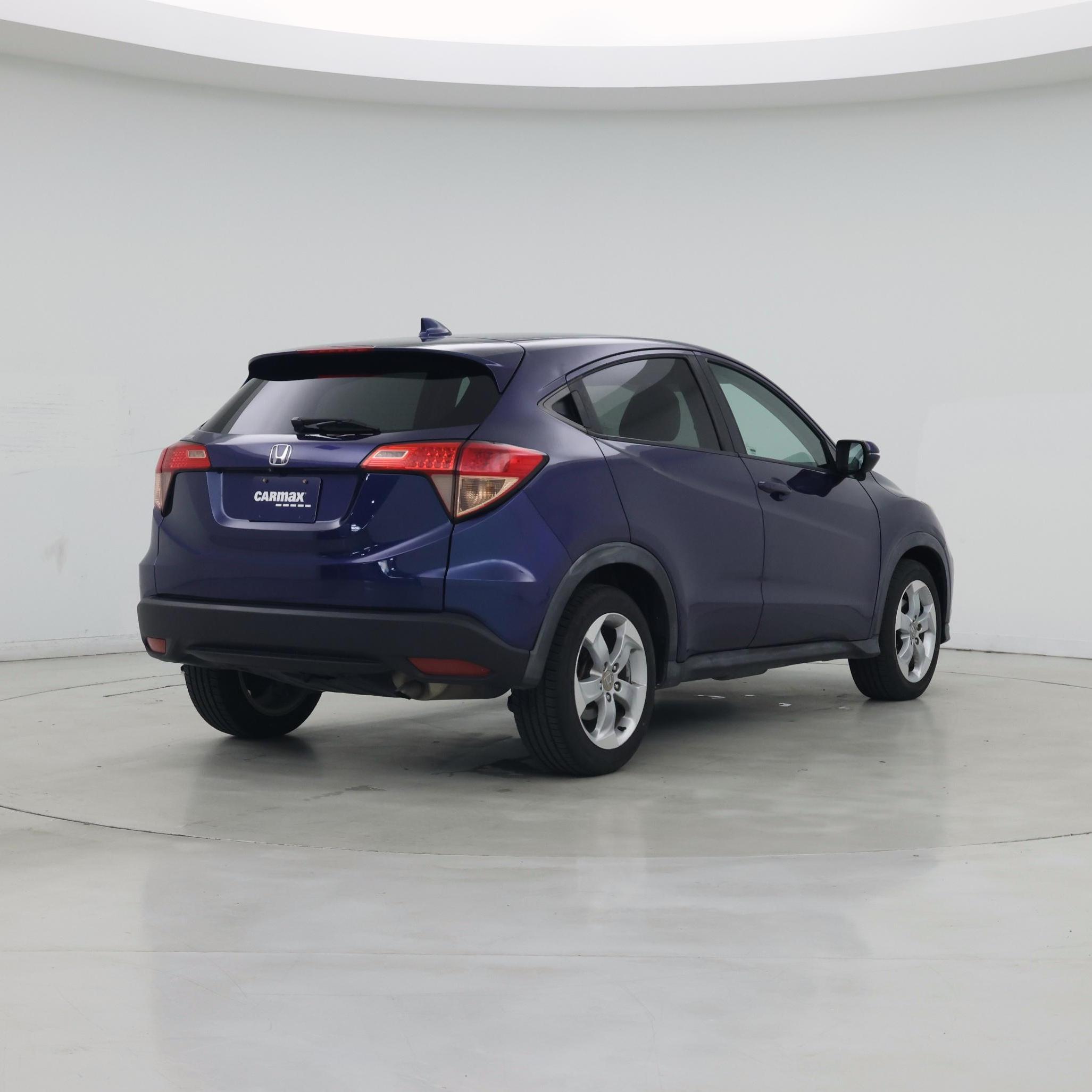 Thumbnail: 2016 Honda HR-V - 8