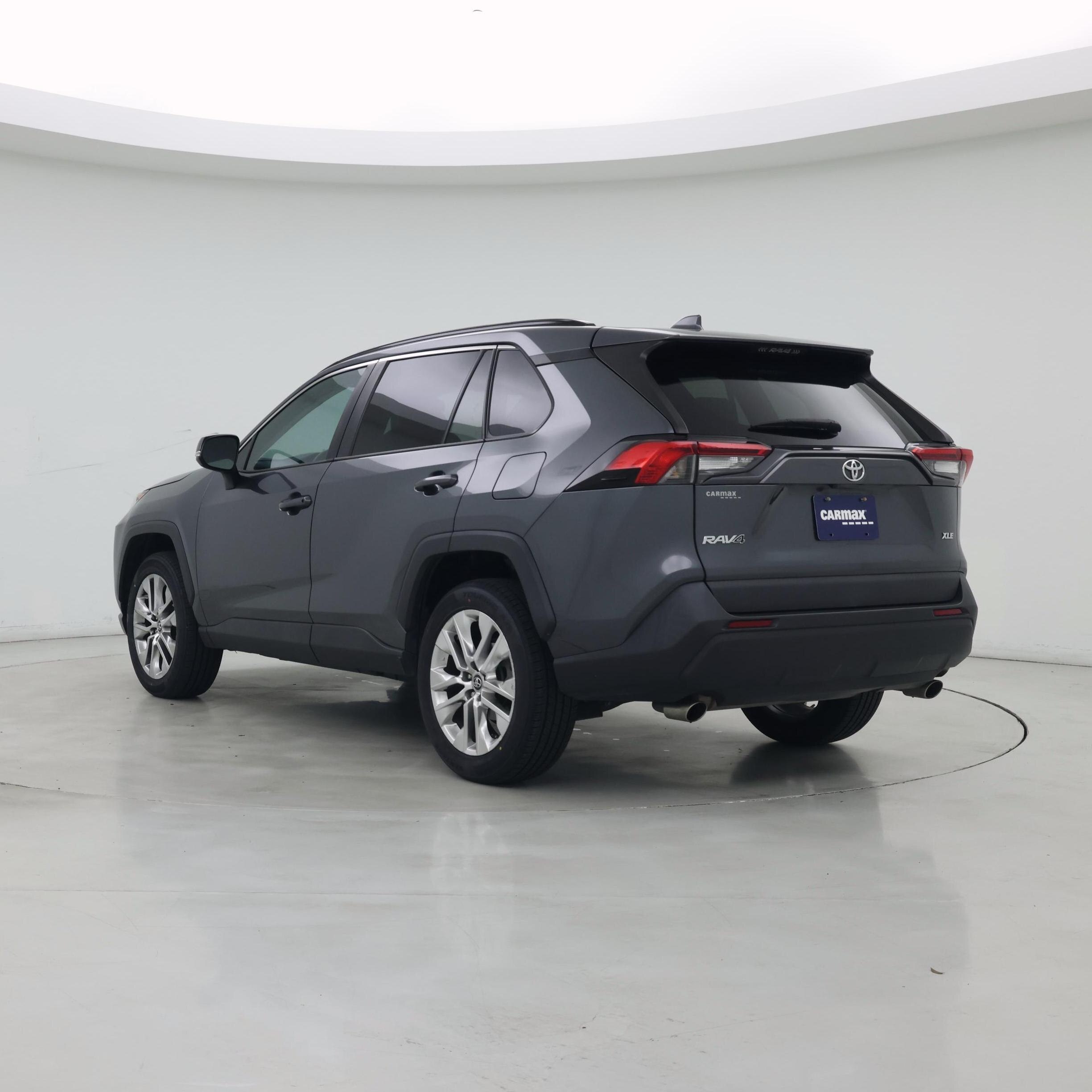 Thumbnail: 2020 Toyota RAV4 - 2