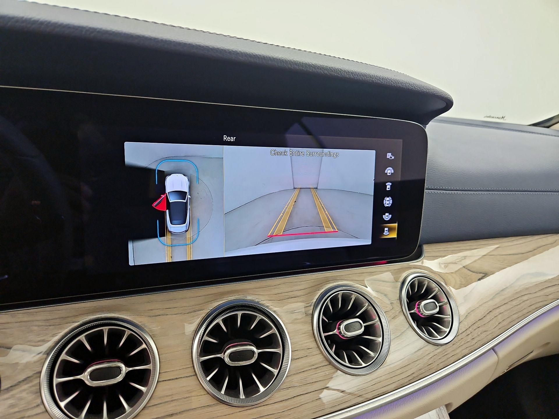 Thumbnail: 2021 Mercedes-Benz E-Class - 15