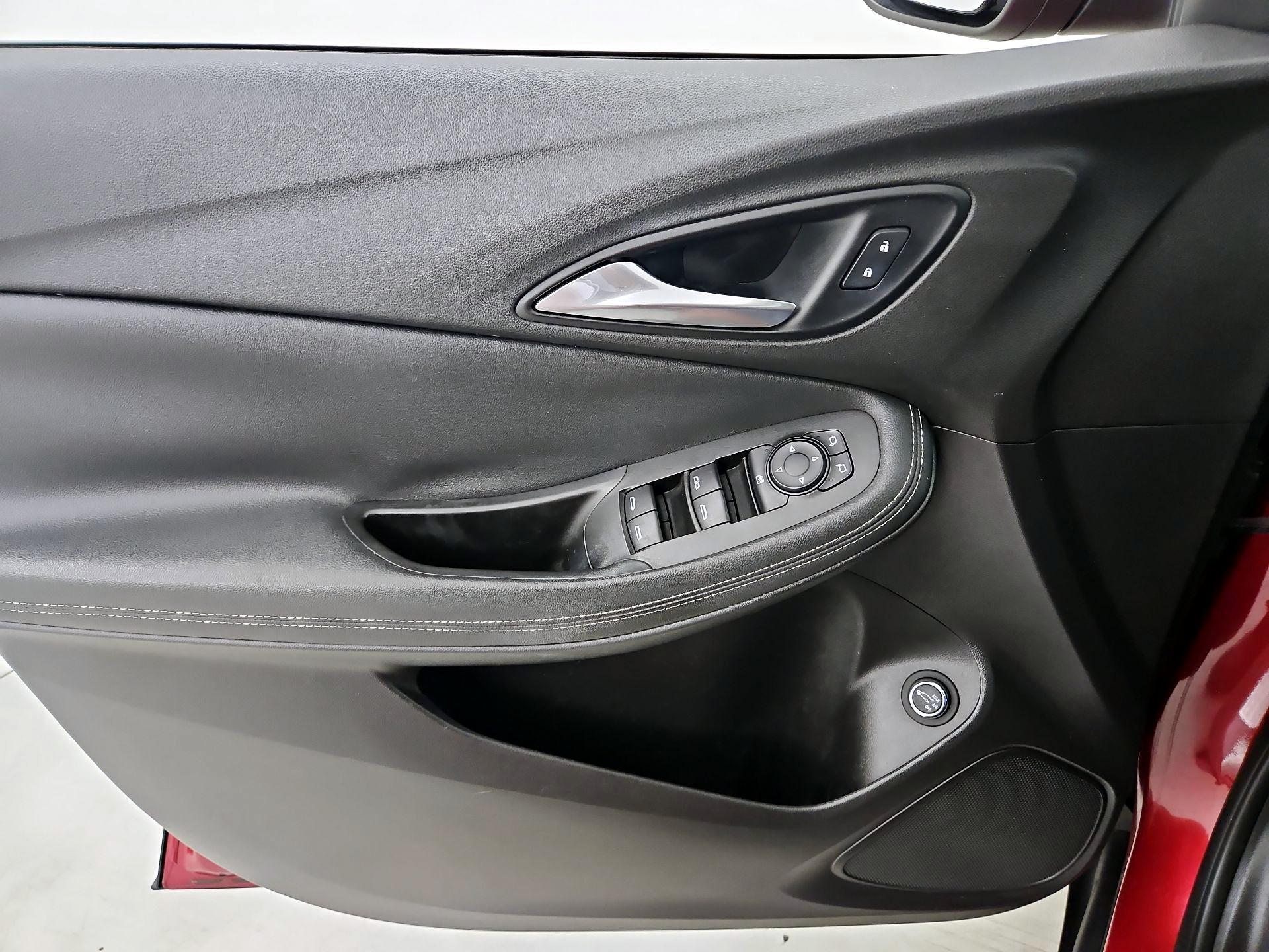 Thumbnail: 2020 Buick Encore GX - 12