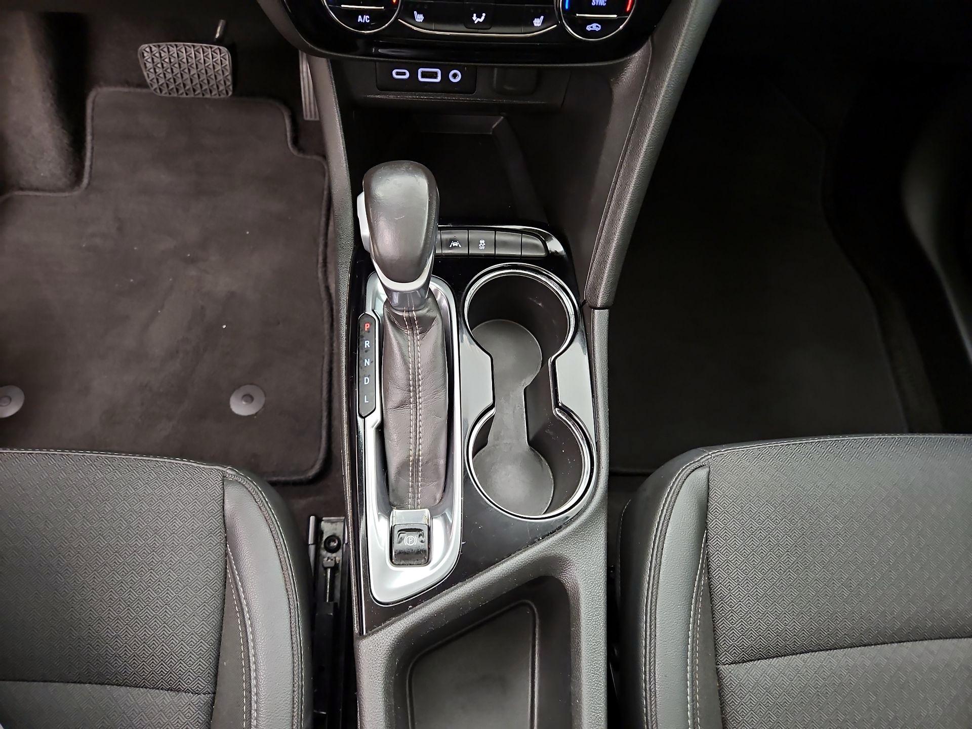 Thumbnail: 2020 Buick Encore GX - 18