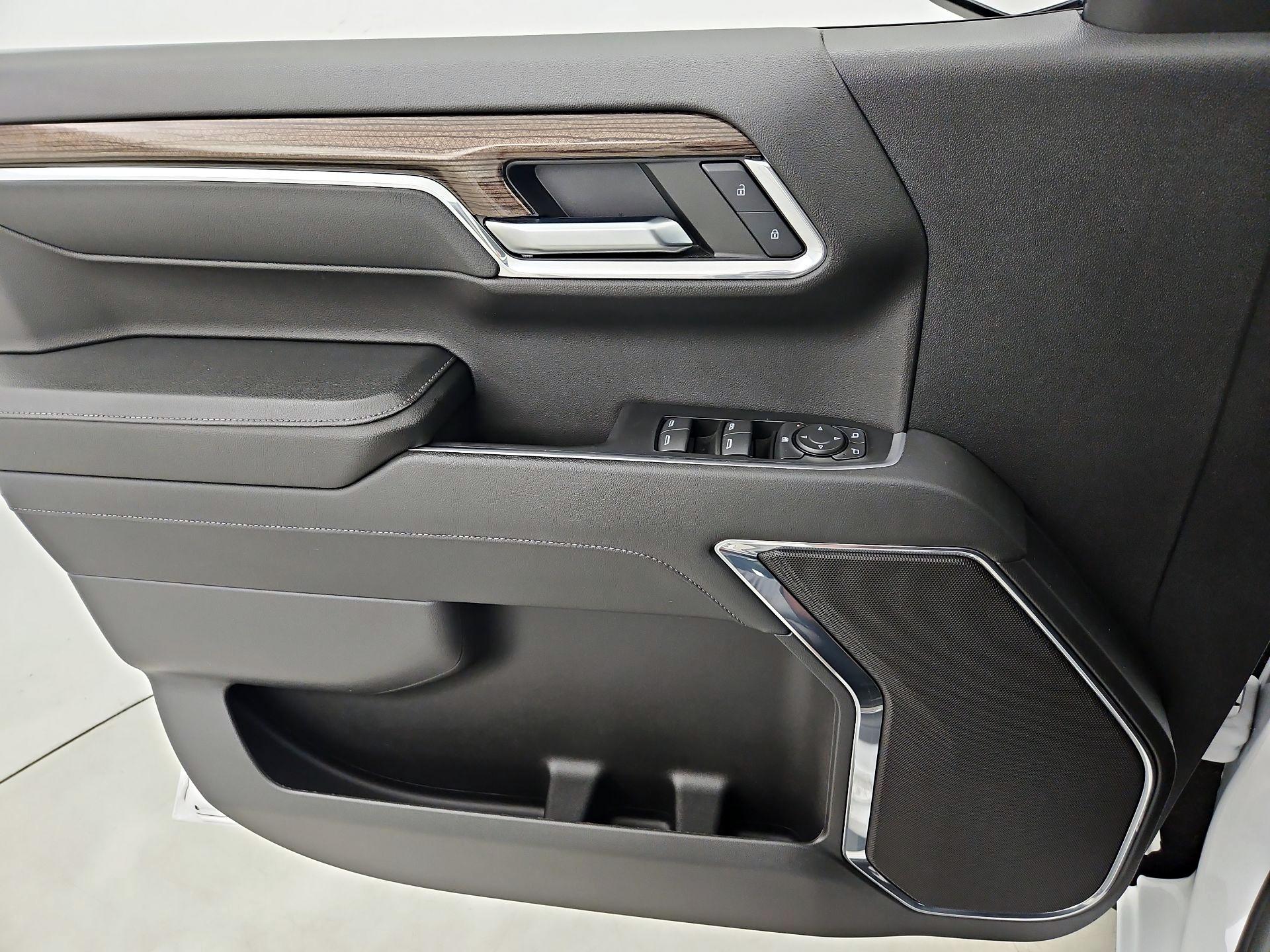 Thumbnail: 2024 Chevrolet Silverado 1500 - 12