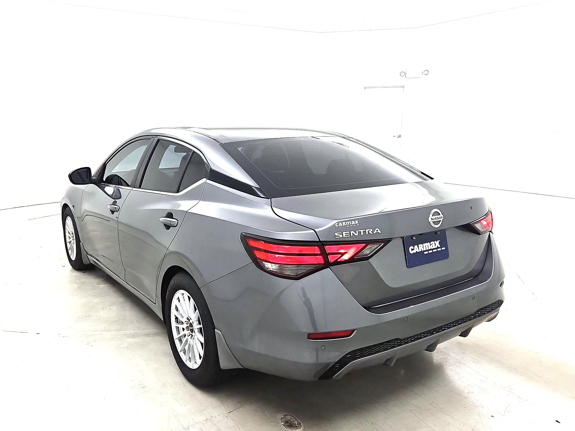 Thumbnail: 2020 Nissan Sentra - 7