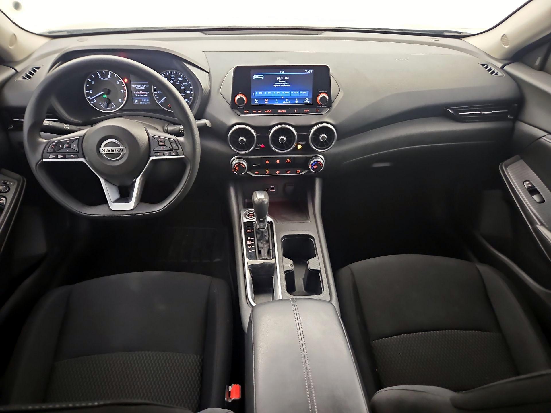 Thumbnail: 2020 Nissan Sentra - 8