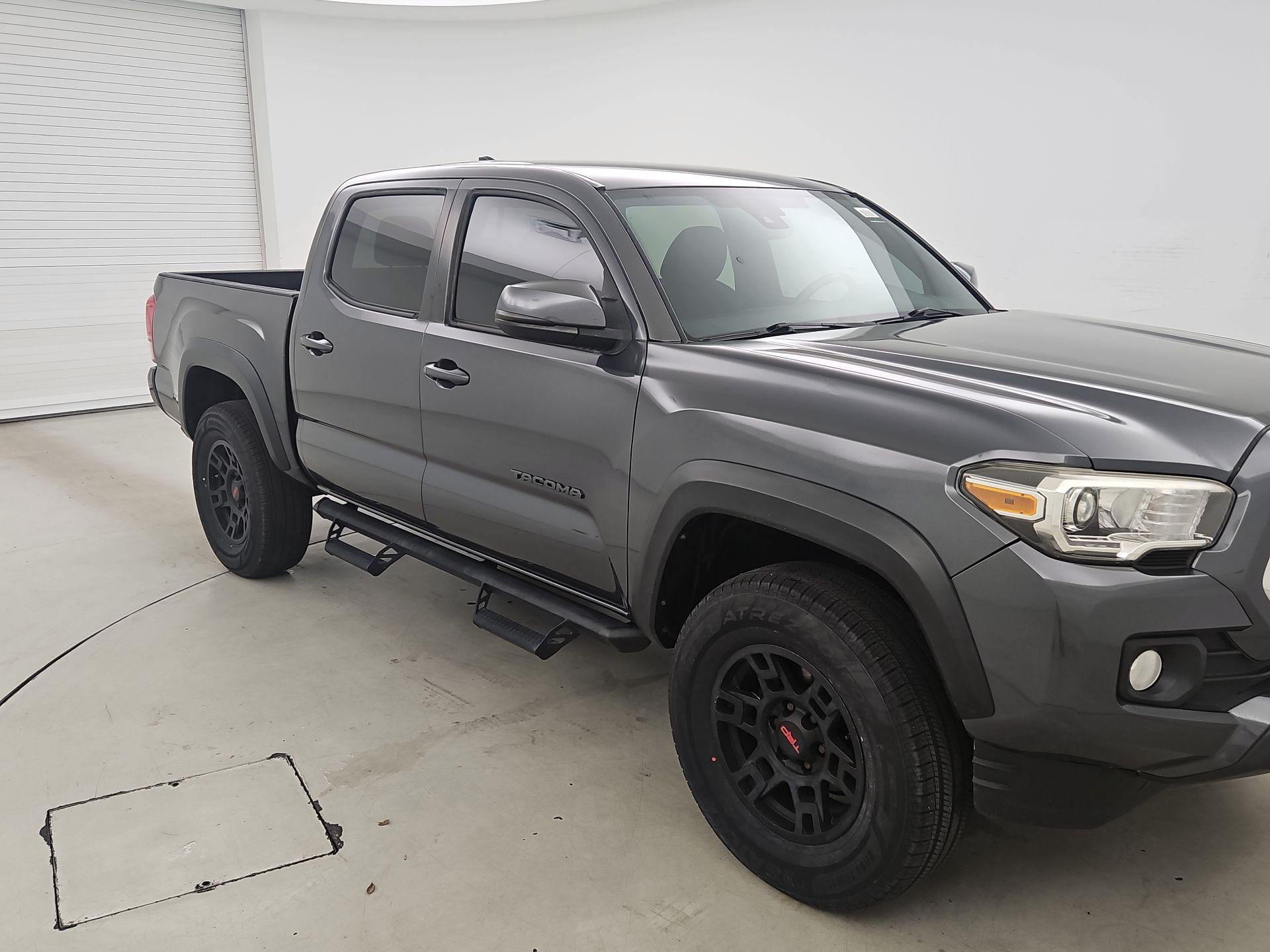 Thumbnail: 2019 Toyota Tacoma - 1