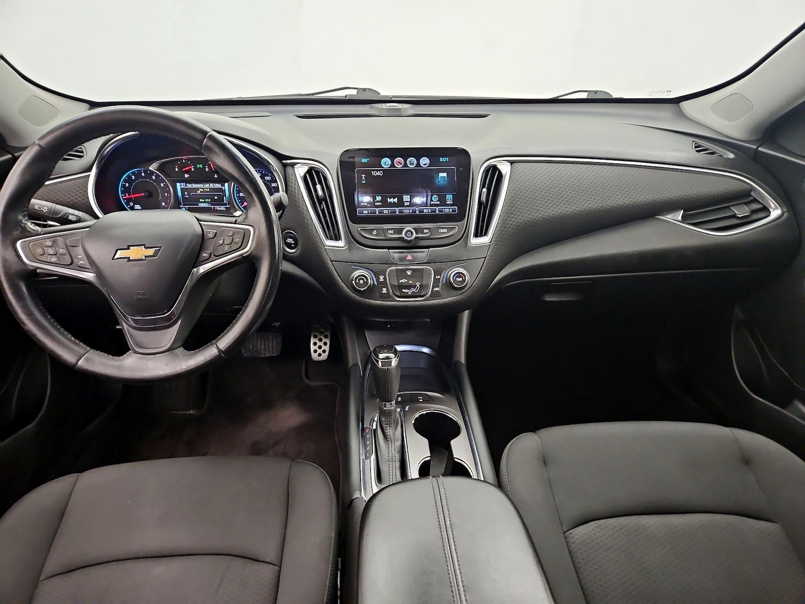 2016 Chevrolet Malibu 2LT - Photo 10