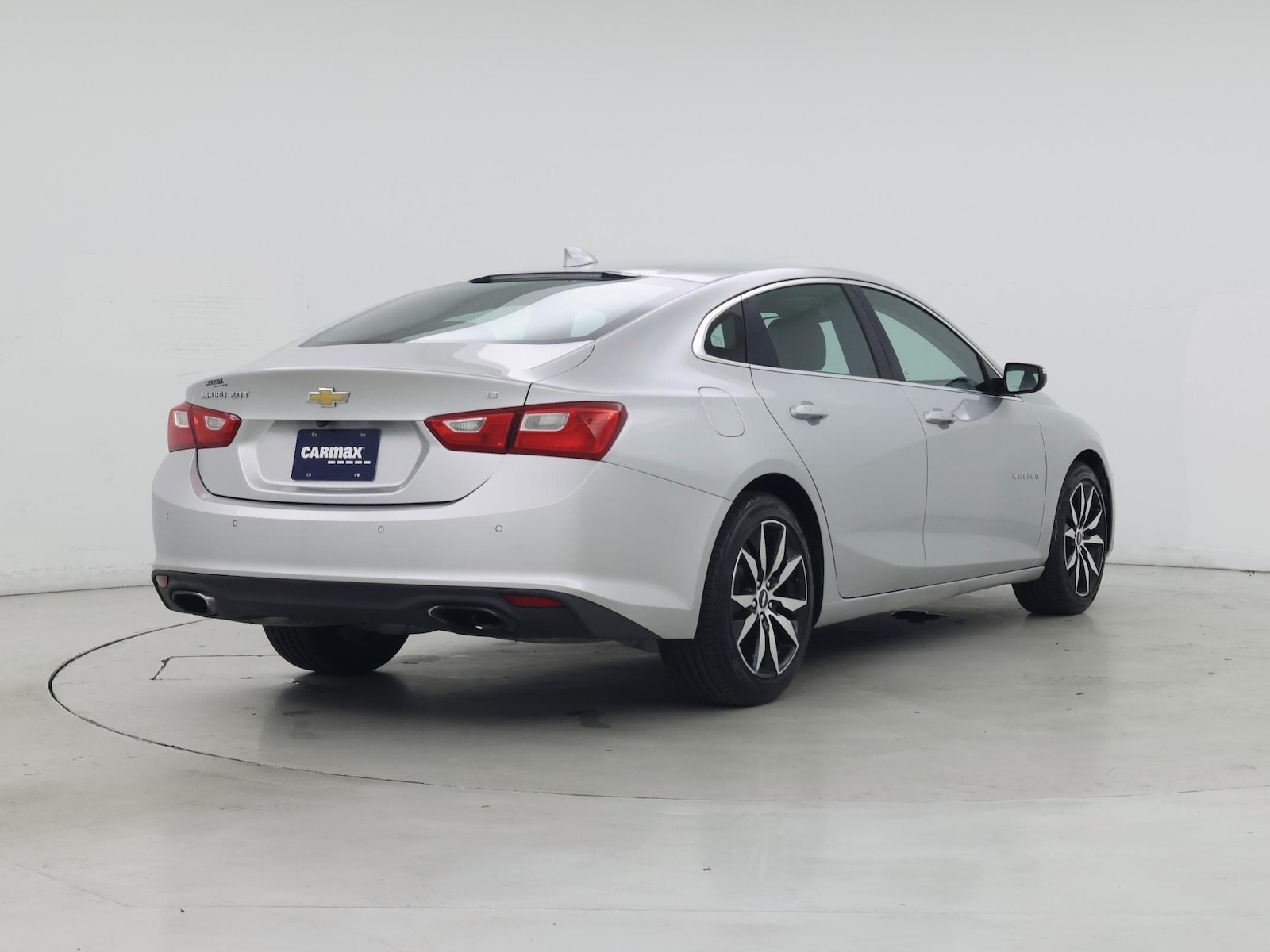 2016 Chevrolet Malibu 2LT - Photo 9