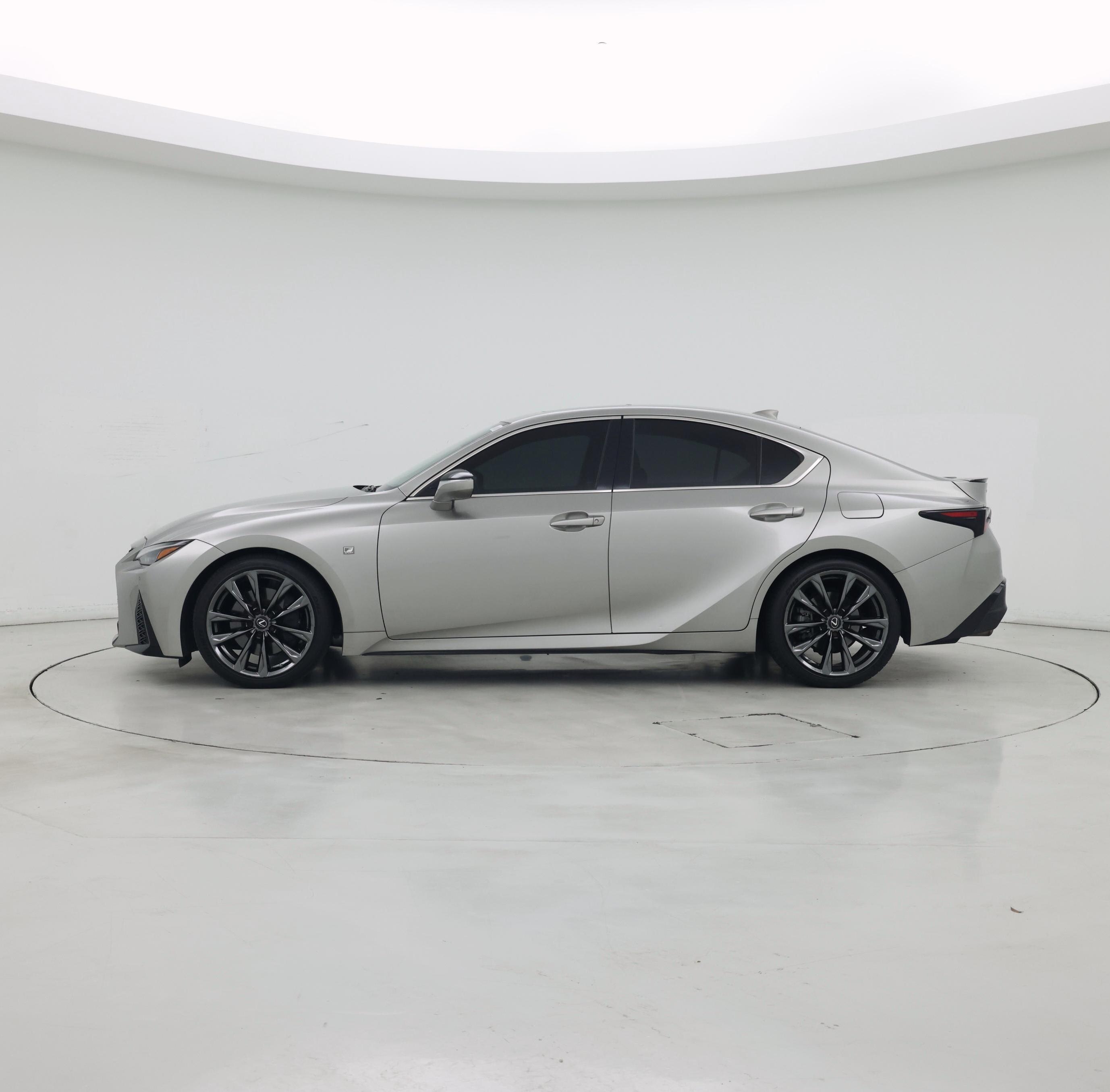 Thumbnail: 2022 Lexus IS - 3