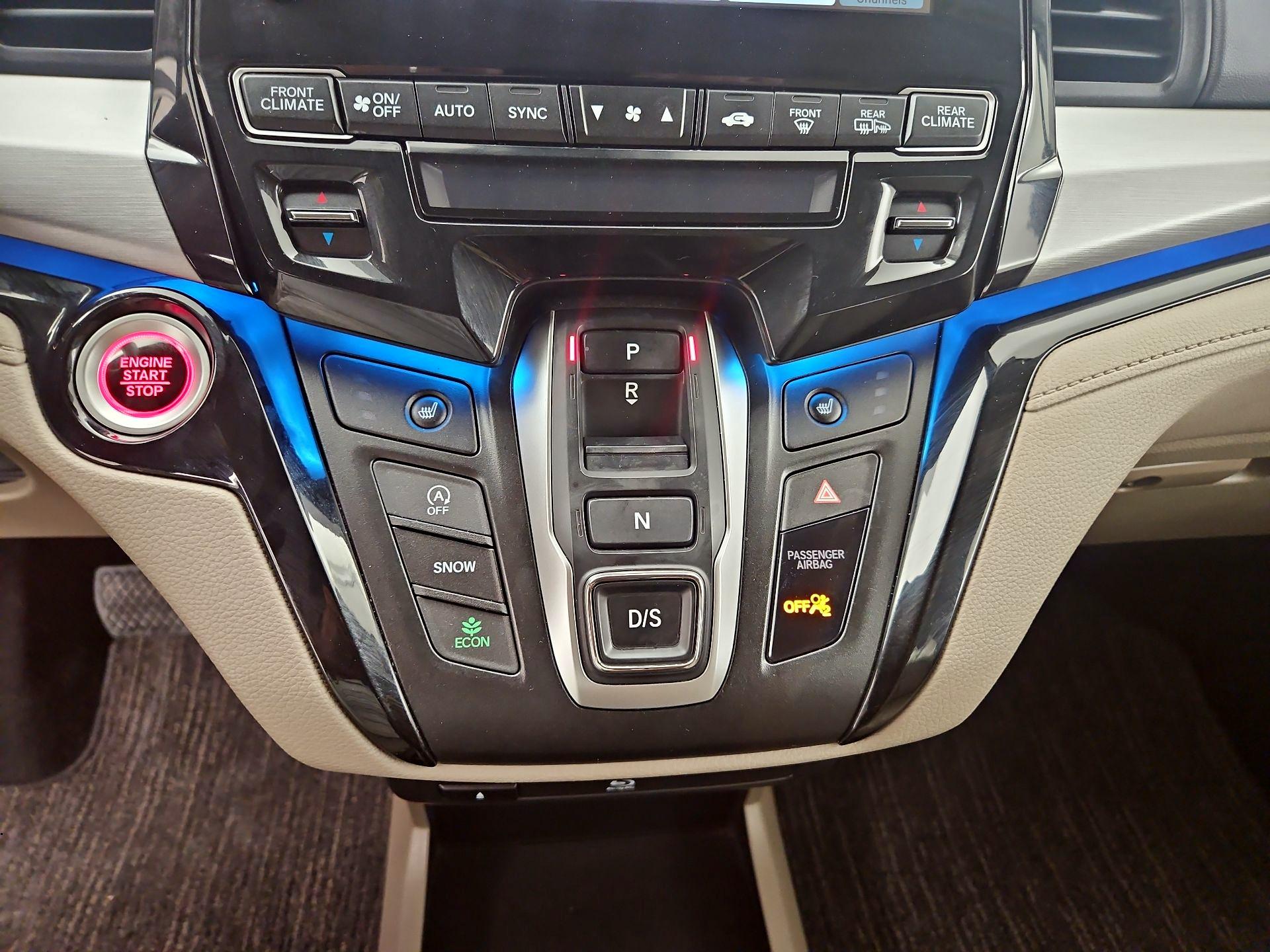 Thumbnail: 2023 Honda Odyssey - 18