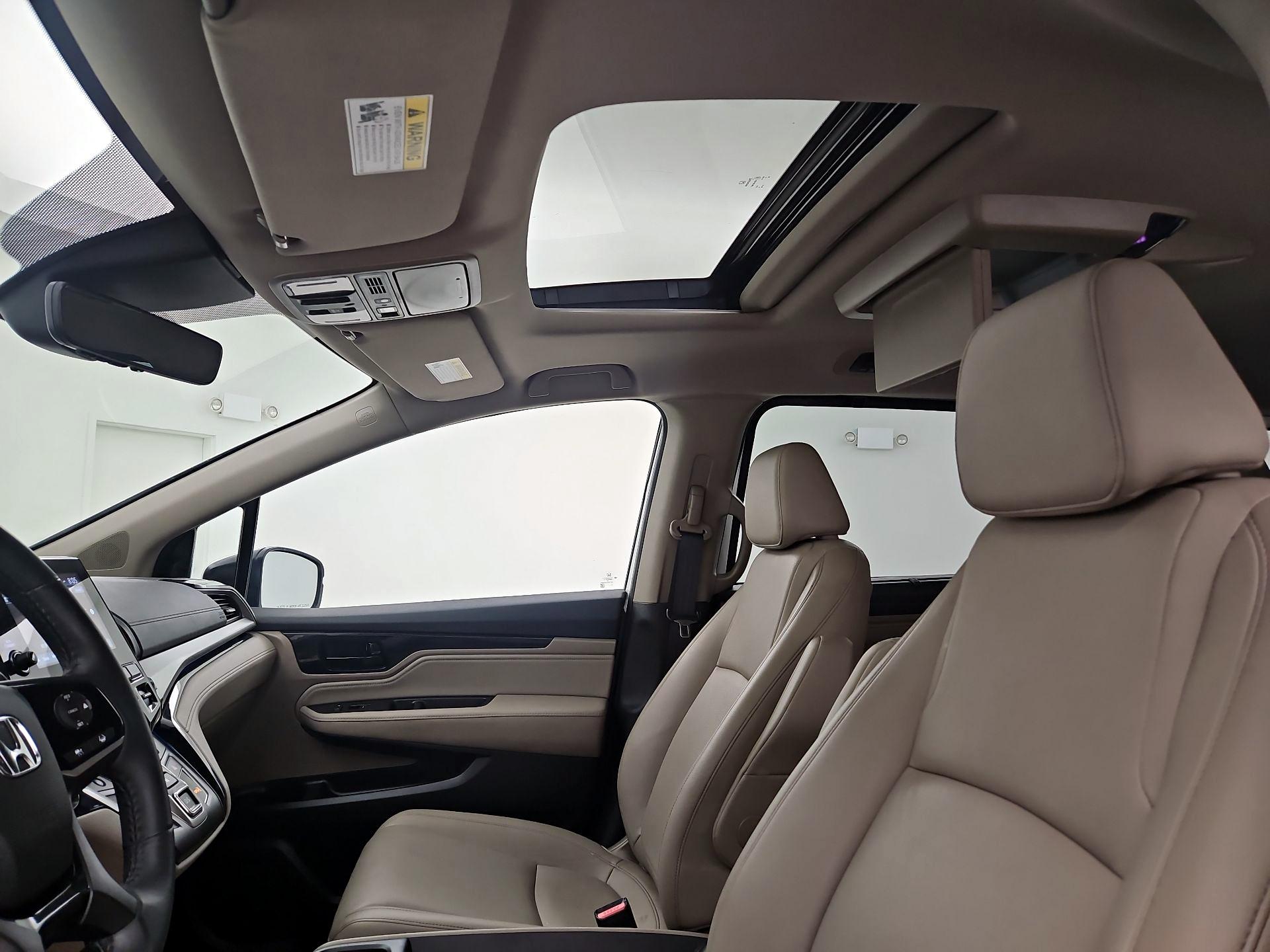 Thumbnail: 2023 Honda Odyssey - 20