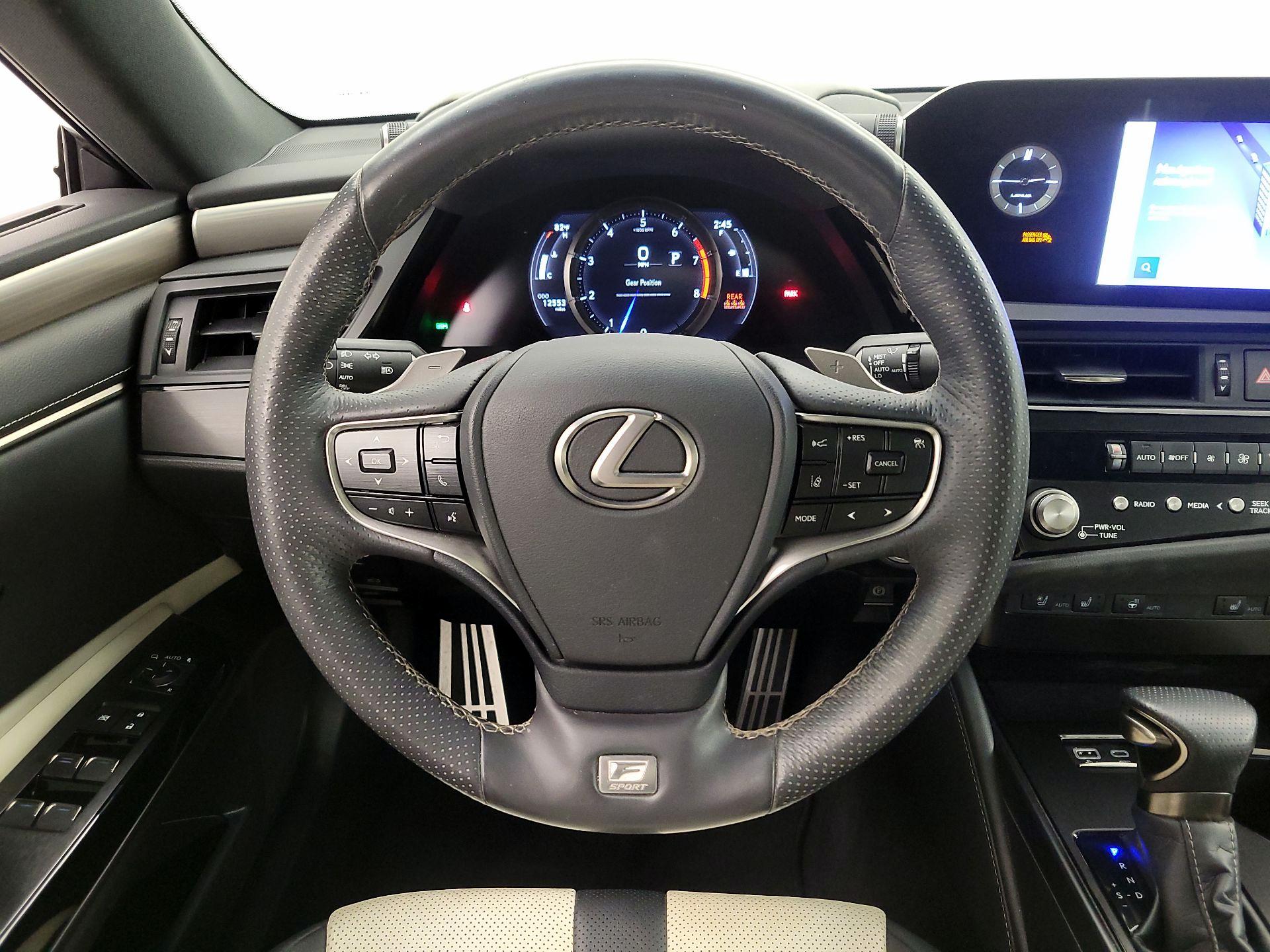 Thumbnail: 2023 Lexus ES - 10
