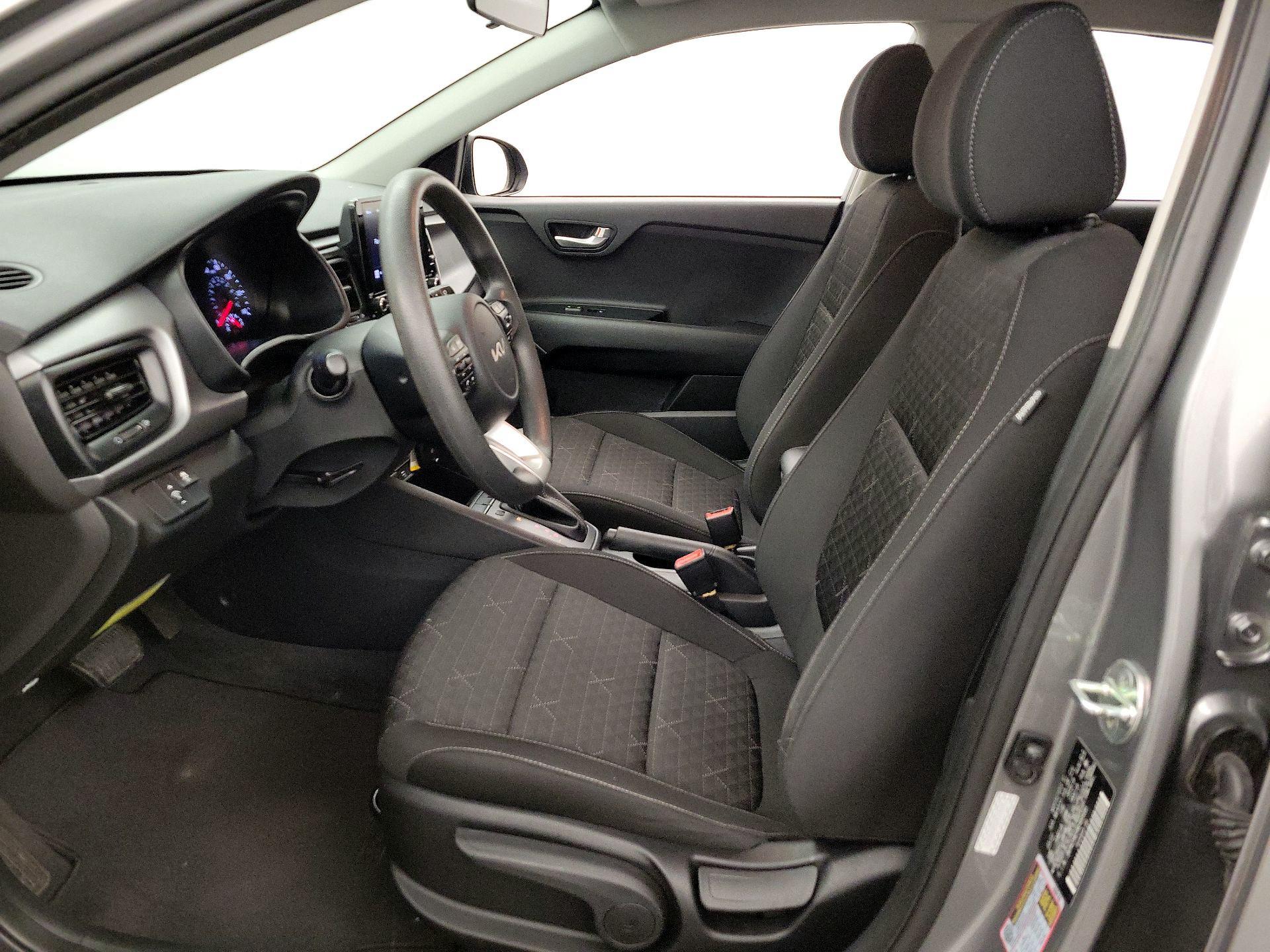 Thumbnail: 2022 Kia Rio5 - 11
