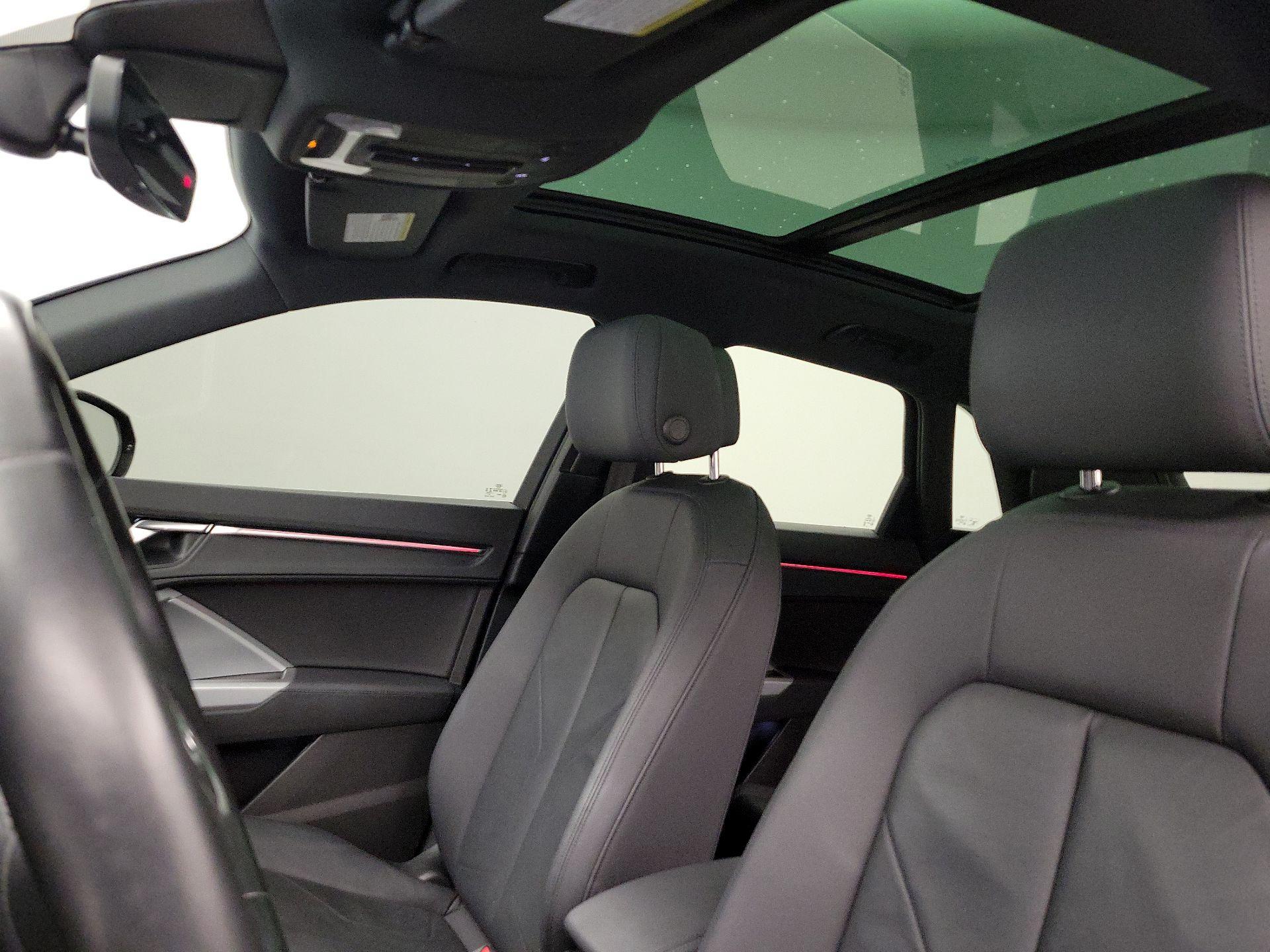 Thumbnail: 2021 Audi Q3 - 20