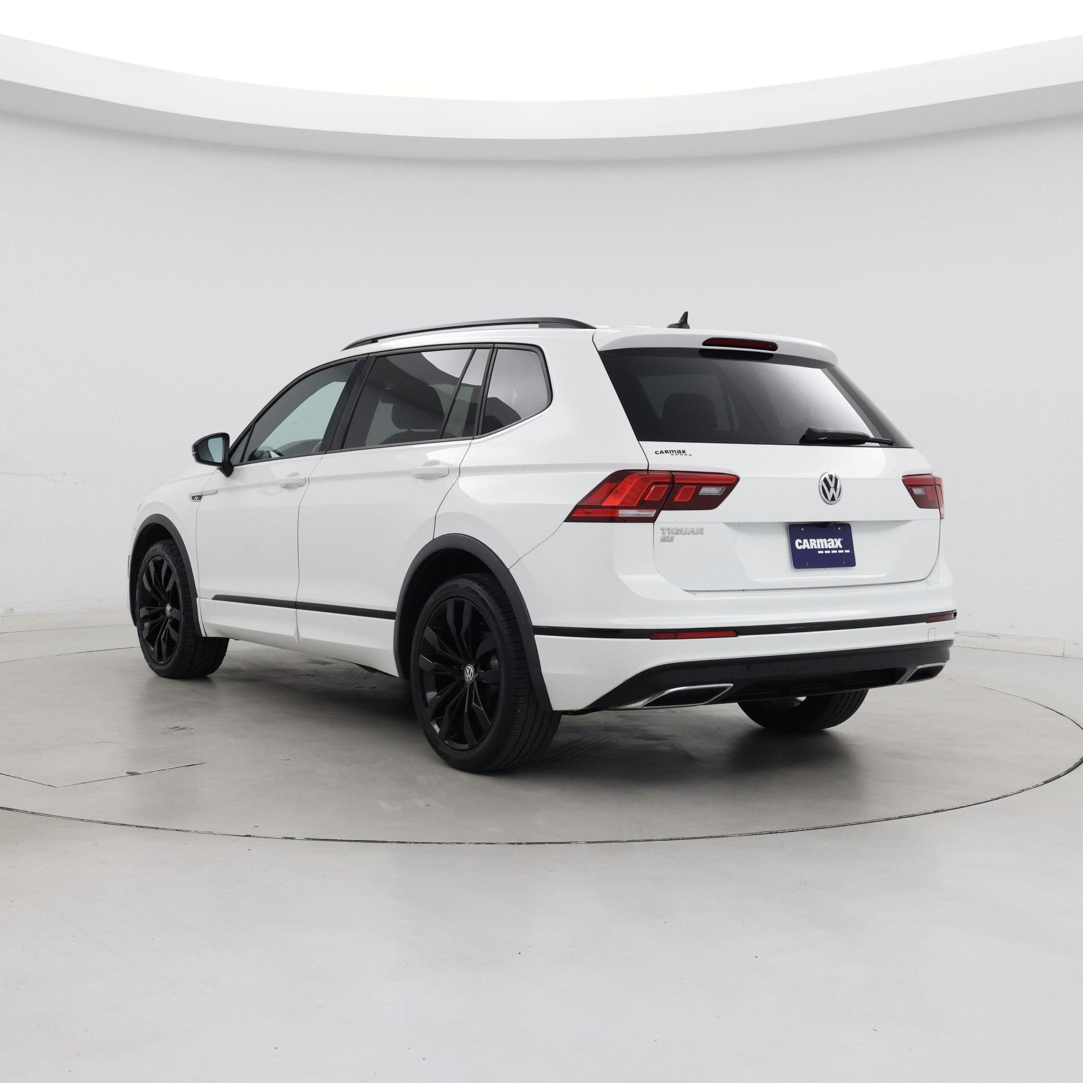 Thumbnail: 2021 Volkswagen Tiguan - 2