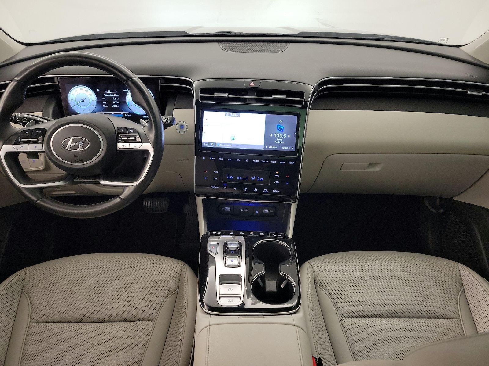 2022 Hyundai Tucson Limited - Photo 10